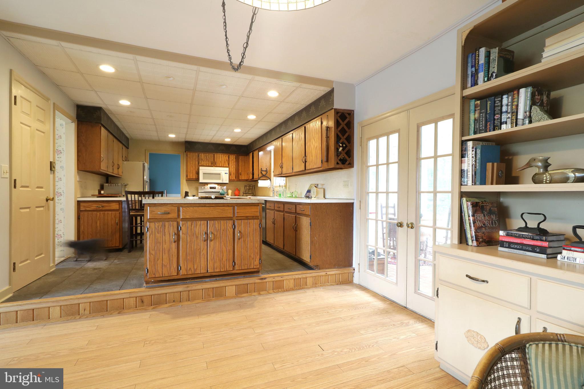 PARK FOREST VILLAGE - Residential