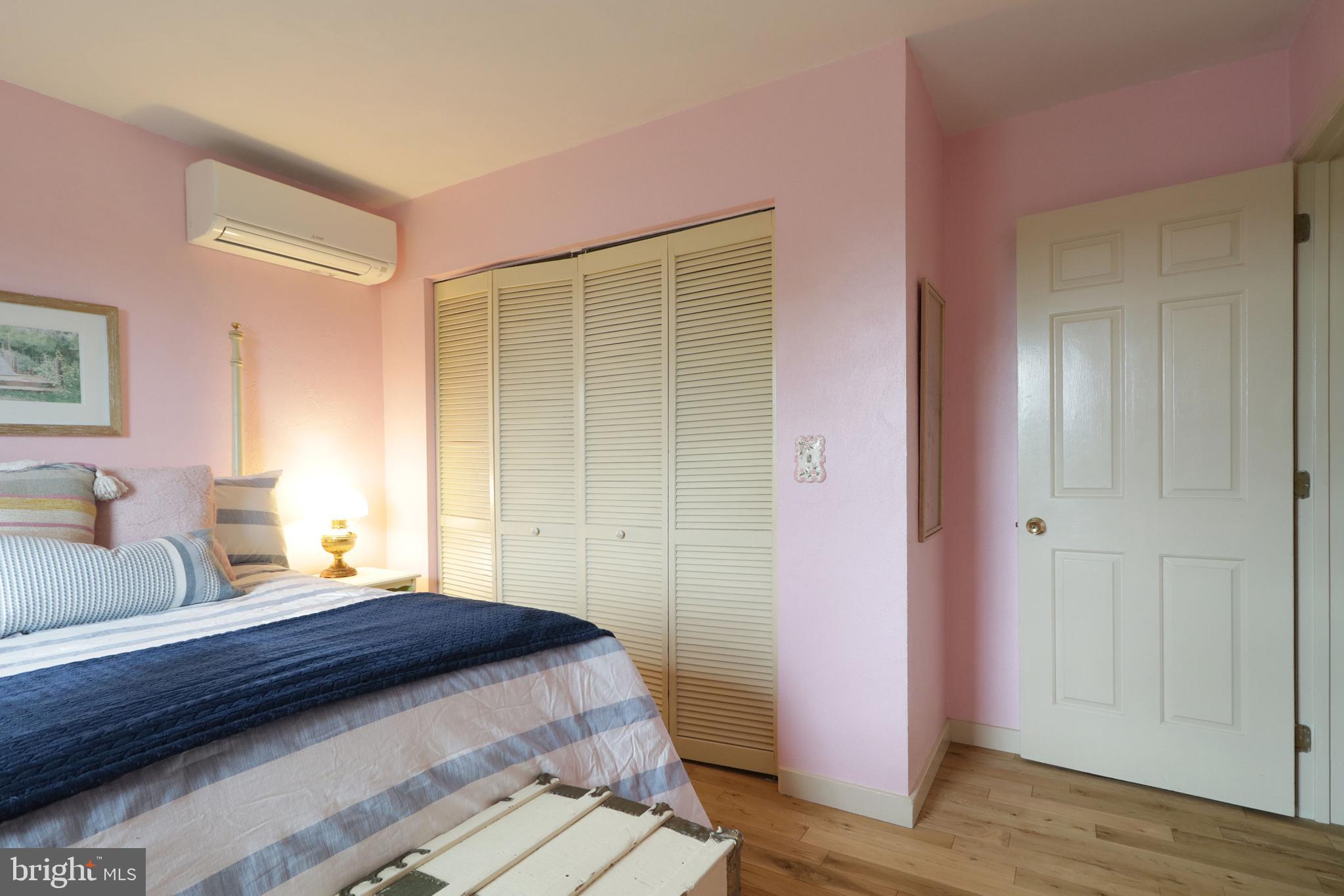 PARK FOREST VILLAGE - Residential