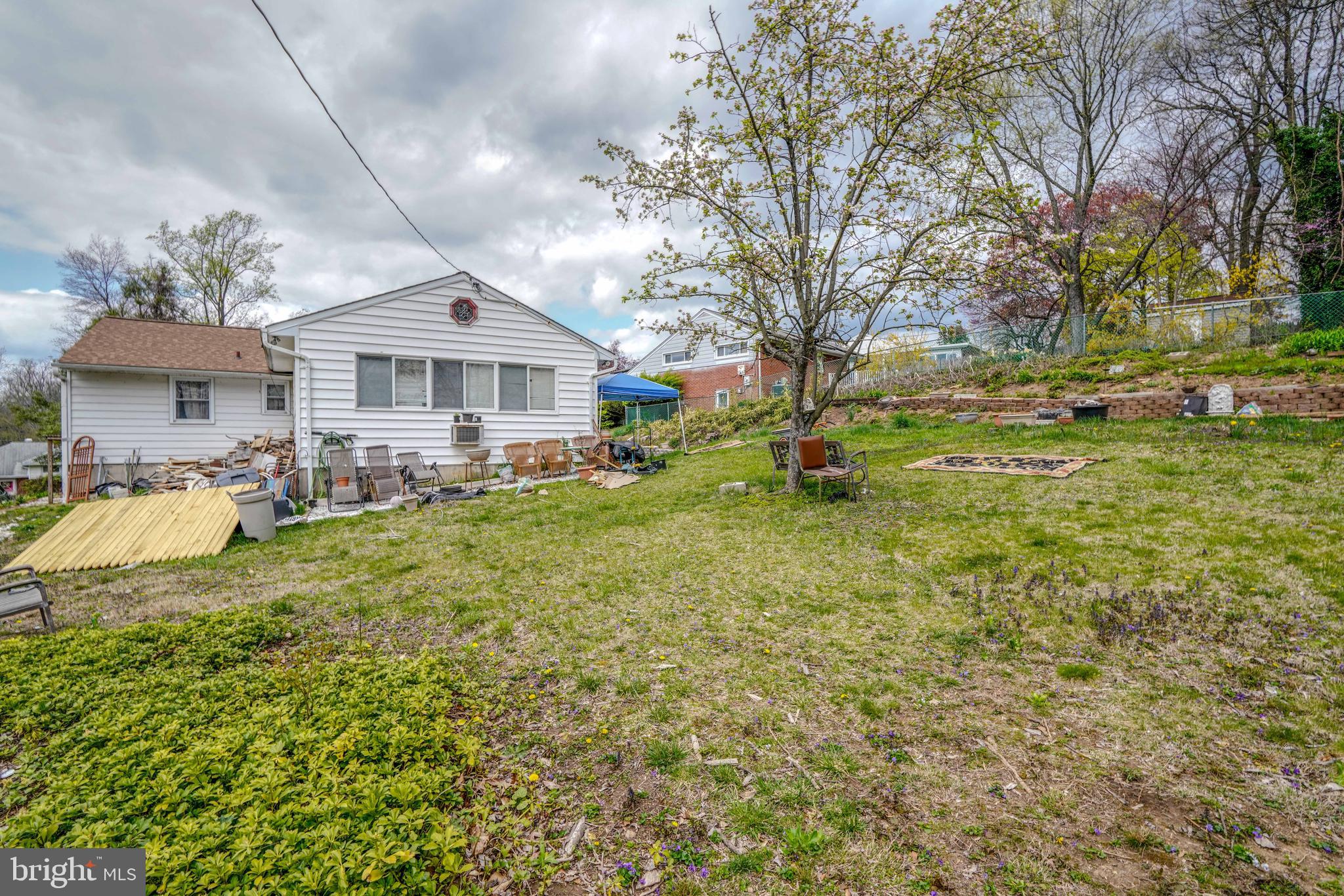 GLENDALE - Residential Lease