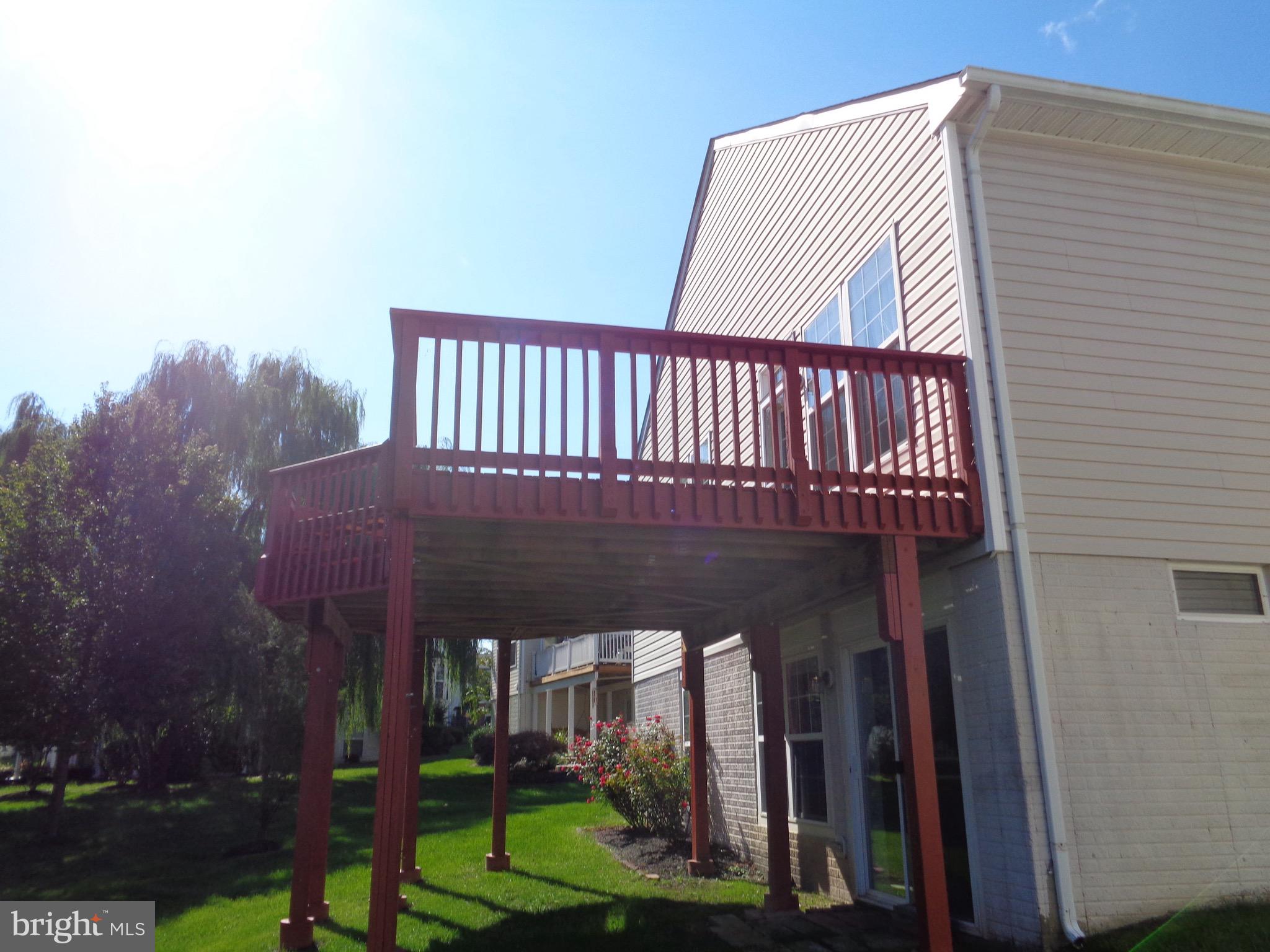 FOUR SEASONS - Residential Lease