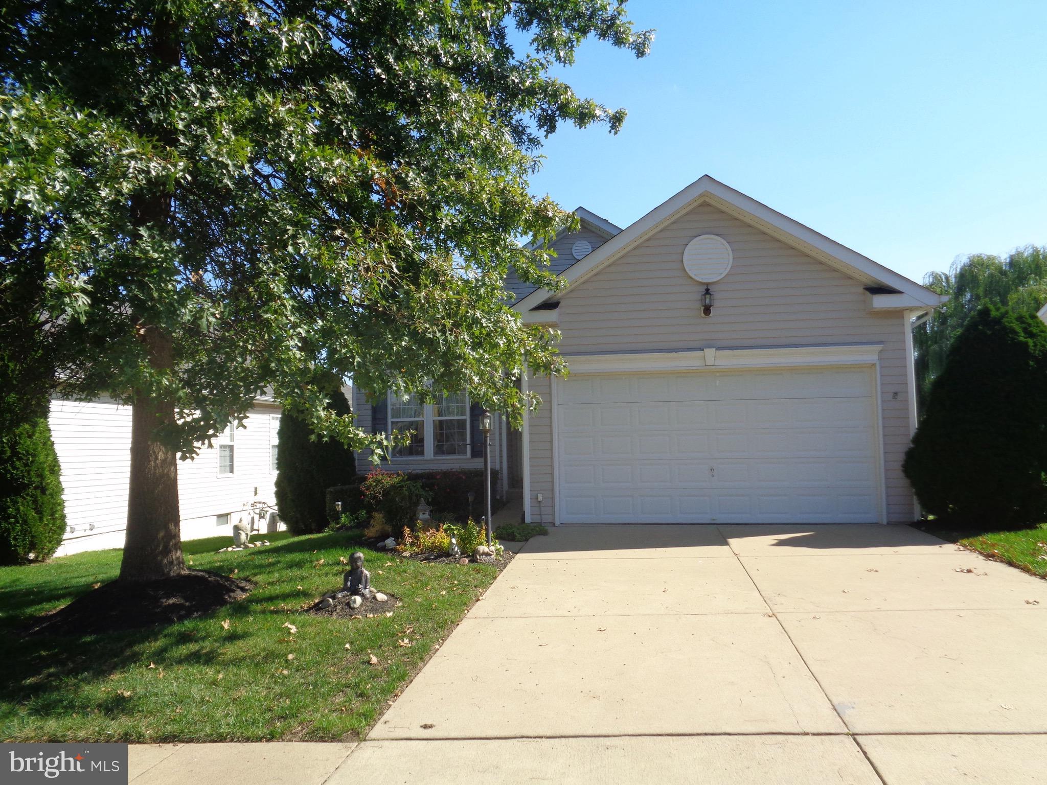 FOUR SEASONS - Residential Lease