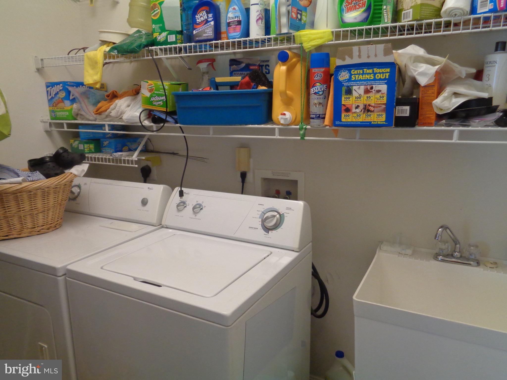 FOUR SEASONS - Residential Lease