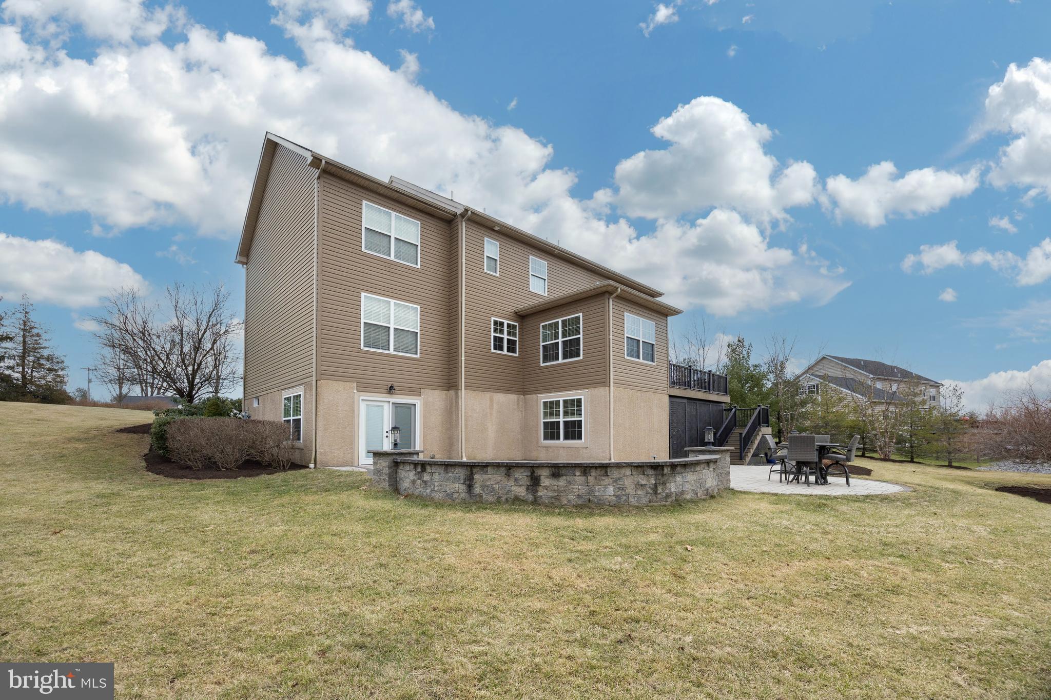 COUNTRY VIEW ESTATES - Residential