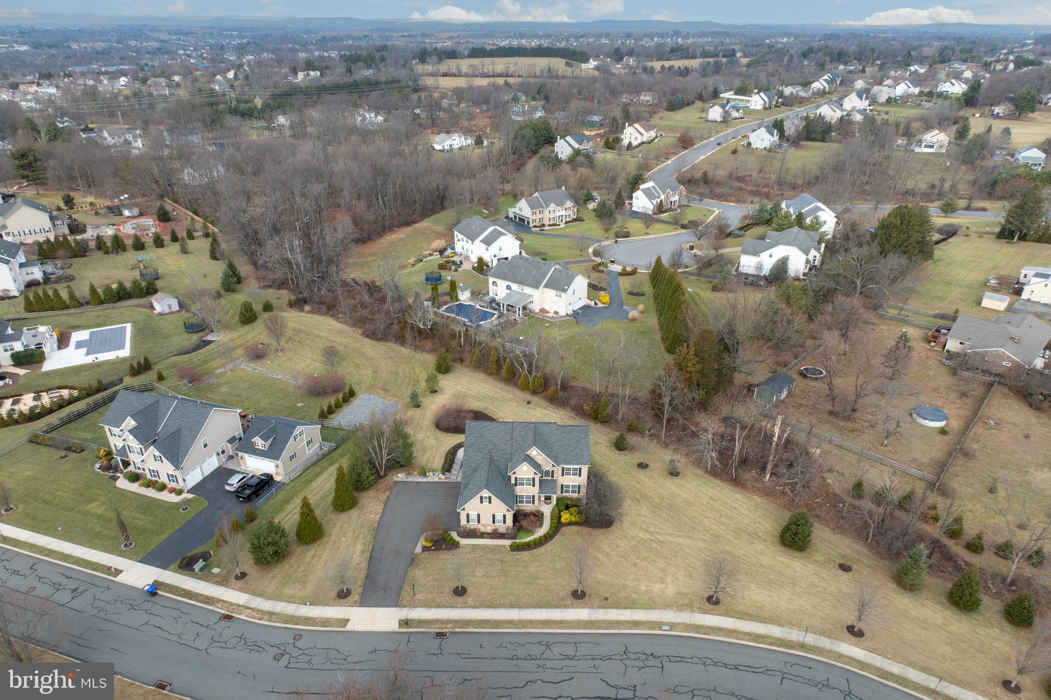 COUNTRY VIEW ESTATES - Residential