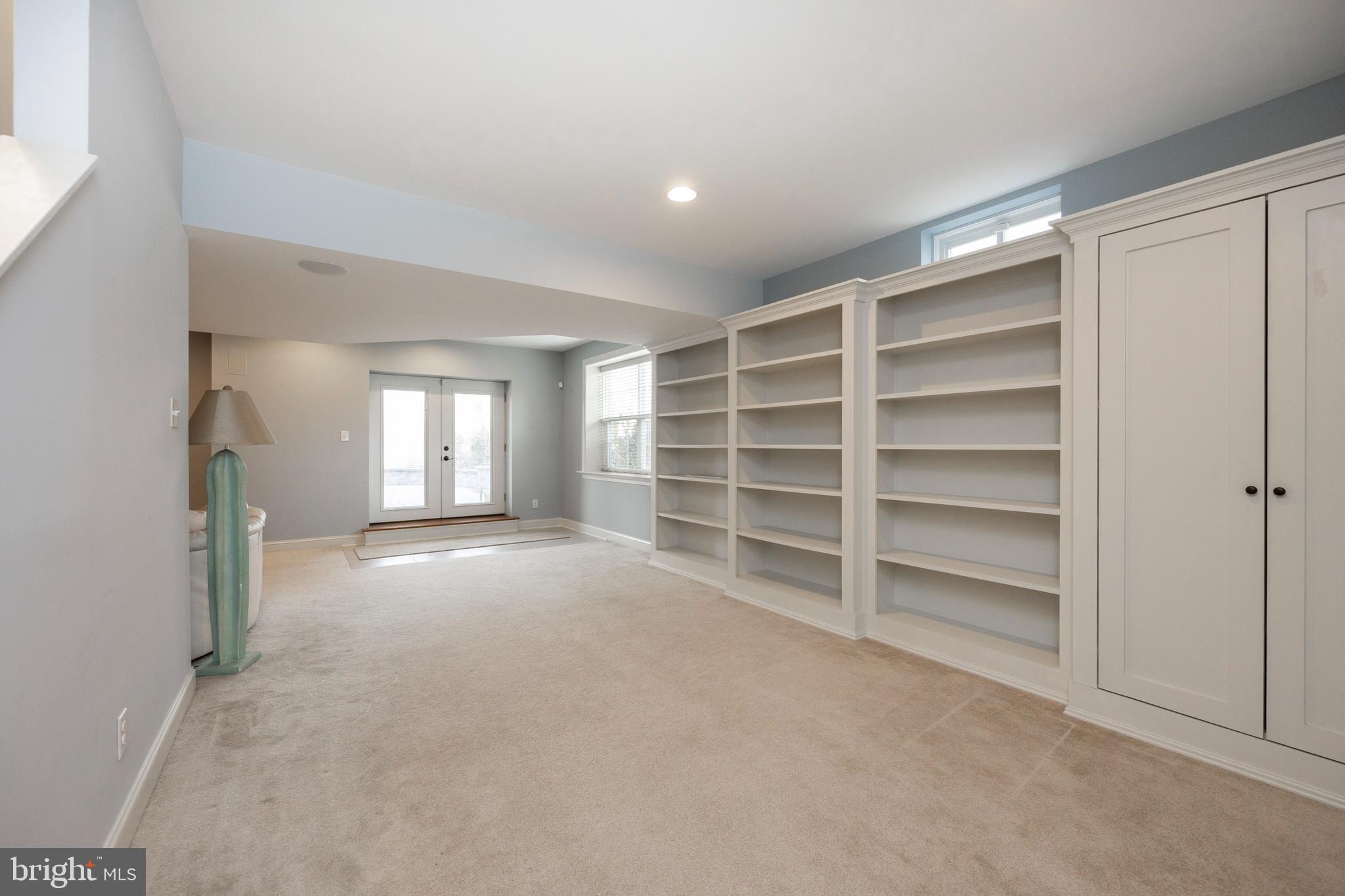 COUNTRY VIEW ESTATES - Residential