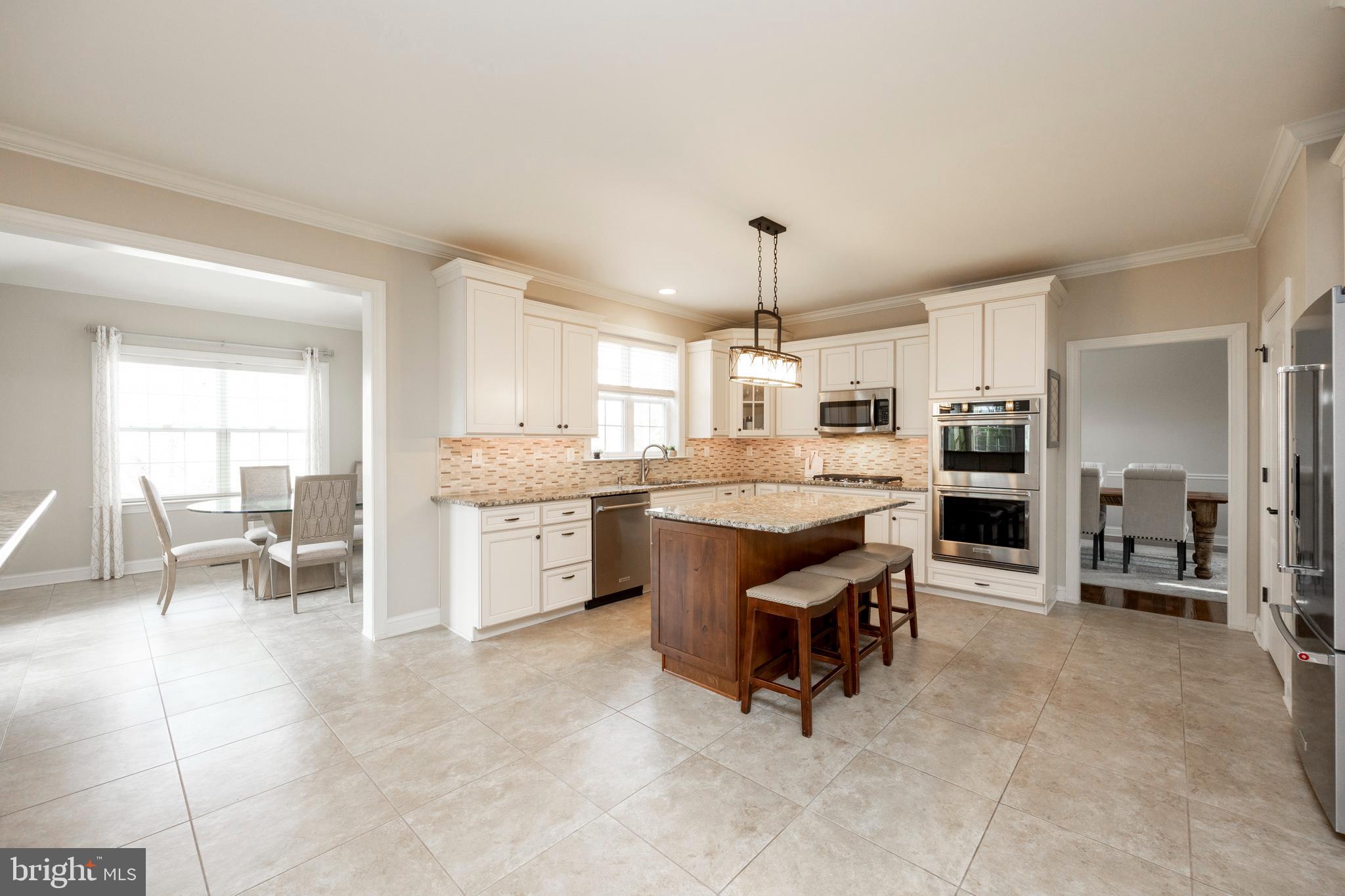 COUNTRY VIEW ESTATES - Residential