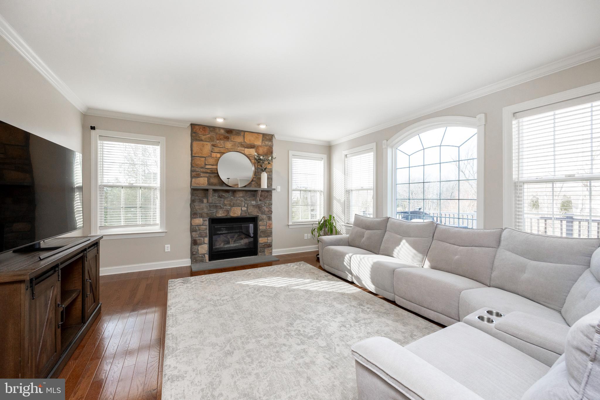 COUNTRY VIEW ESTATES - Residential