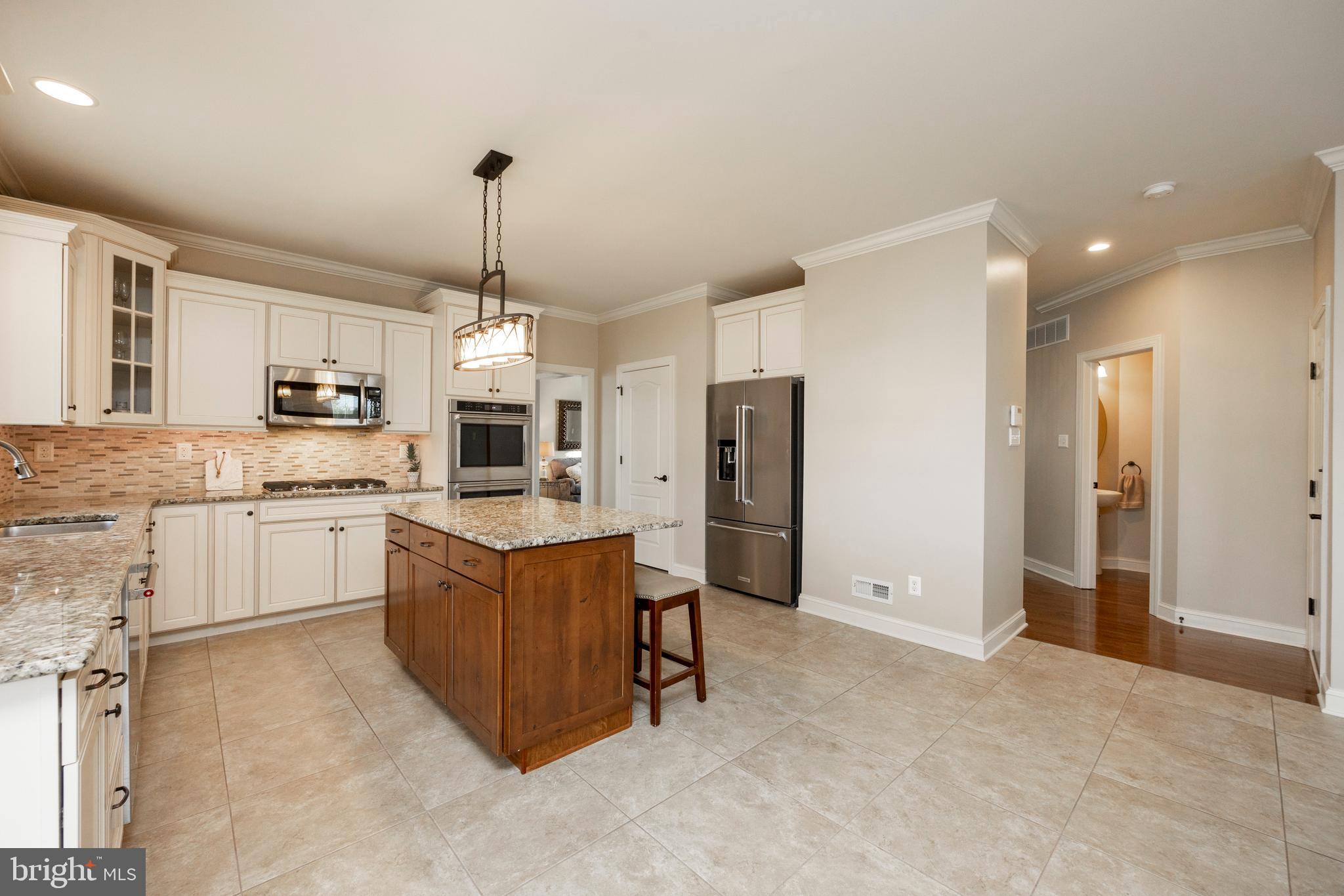 COUNTRY VIEW ESTATES - Residential