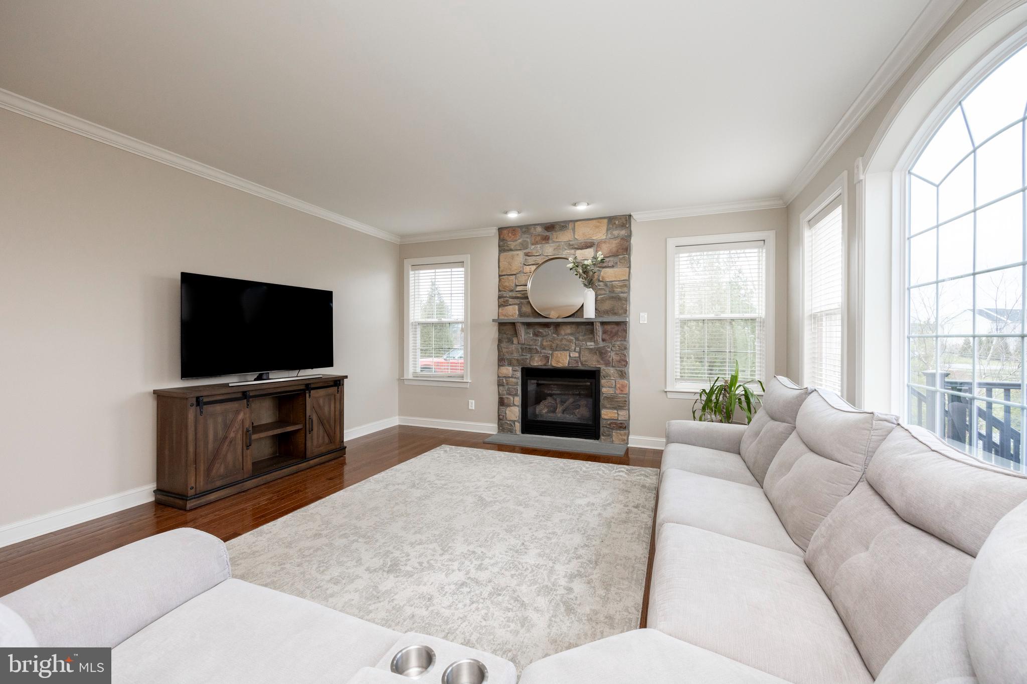 COUNTRY VIEW ESTATES - Residential