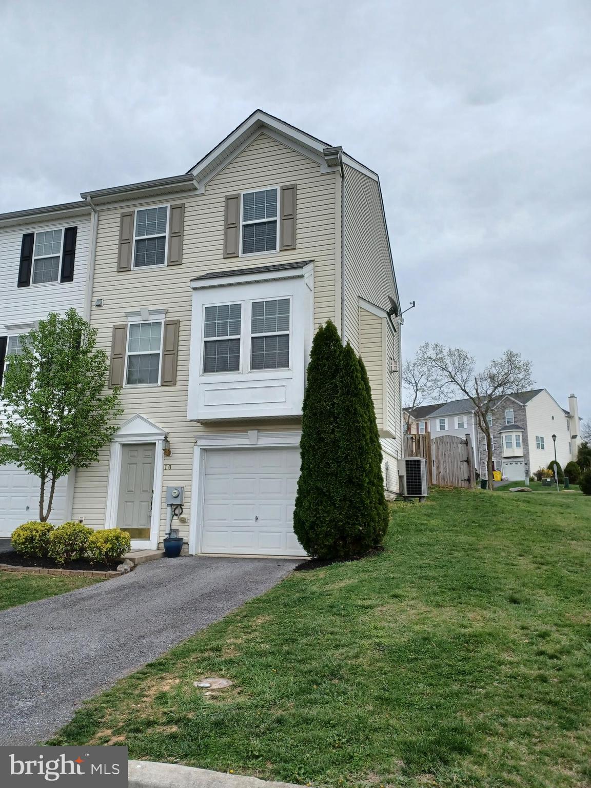 STONEBRIDGE - Residential Lease