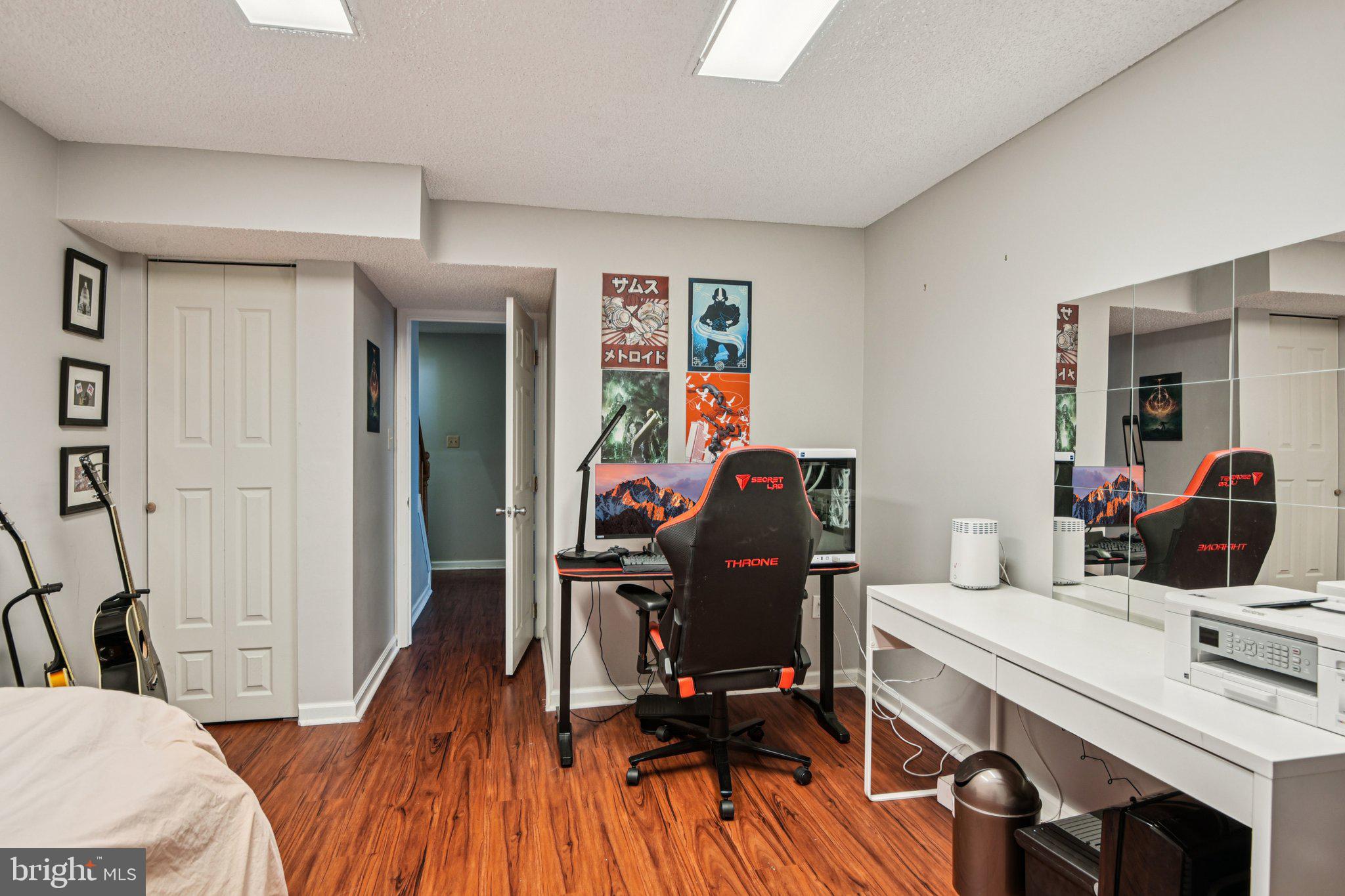 PLEASANT HILLS - Residential