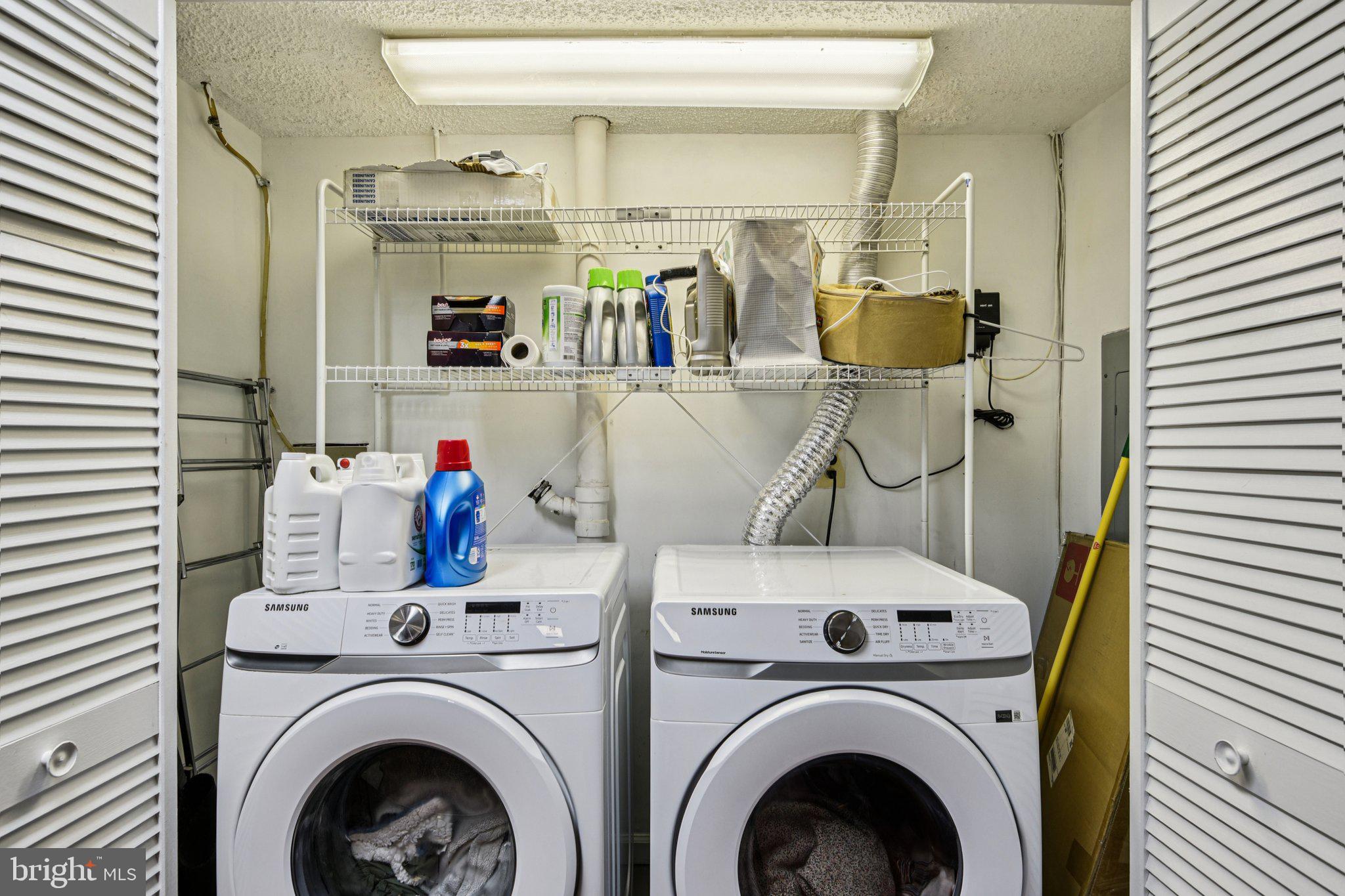 PLEASANT HILLS - Residential