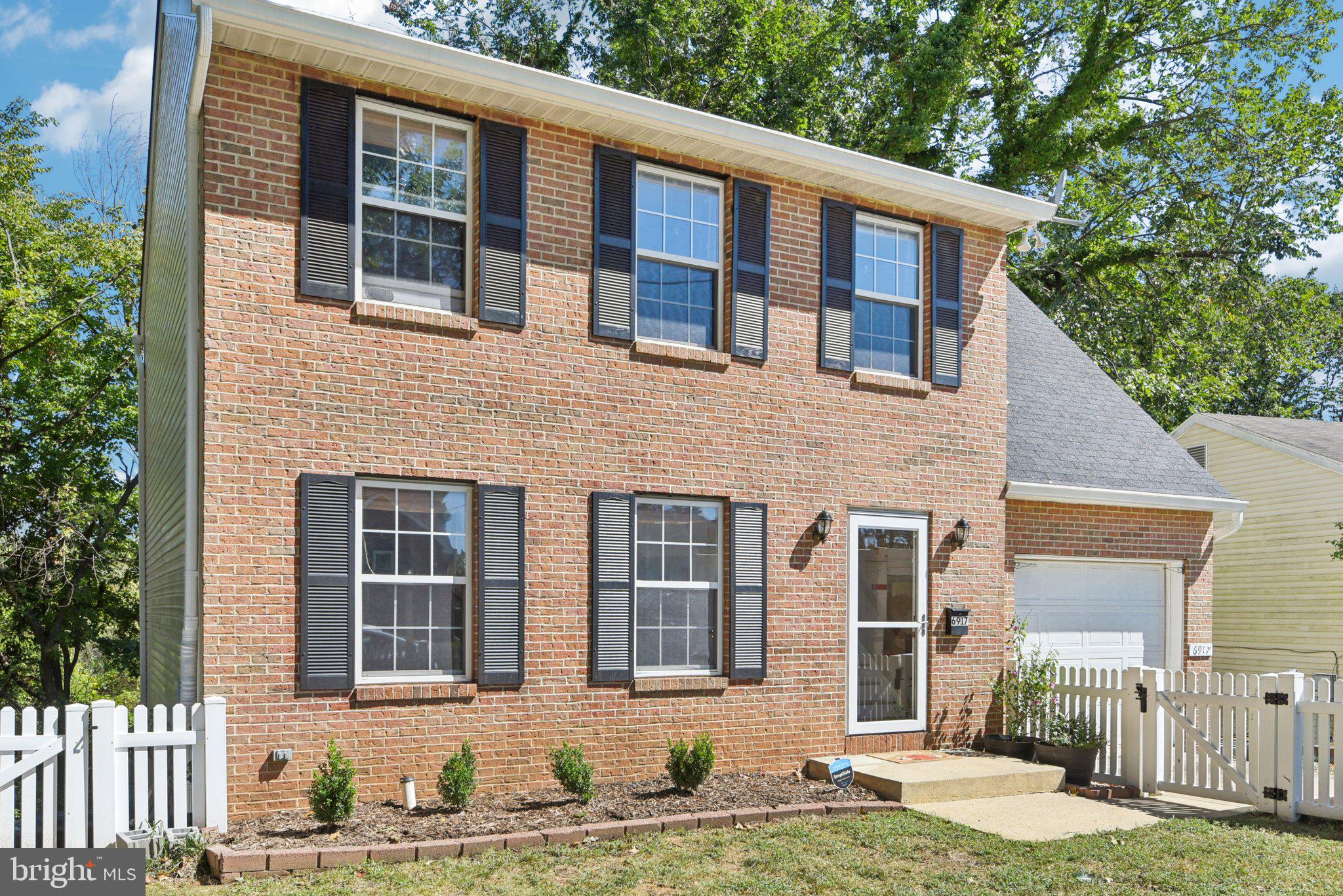 PLEASANT HILLS - Residential