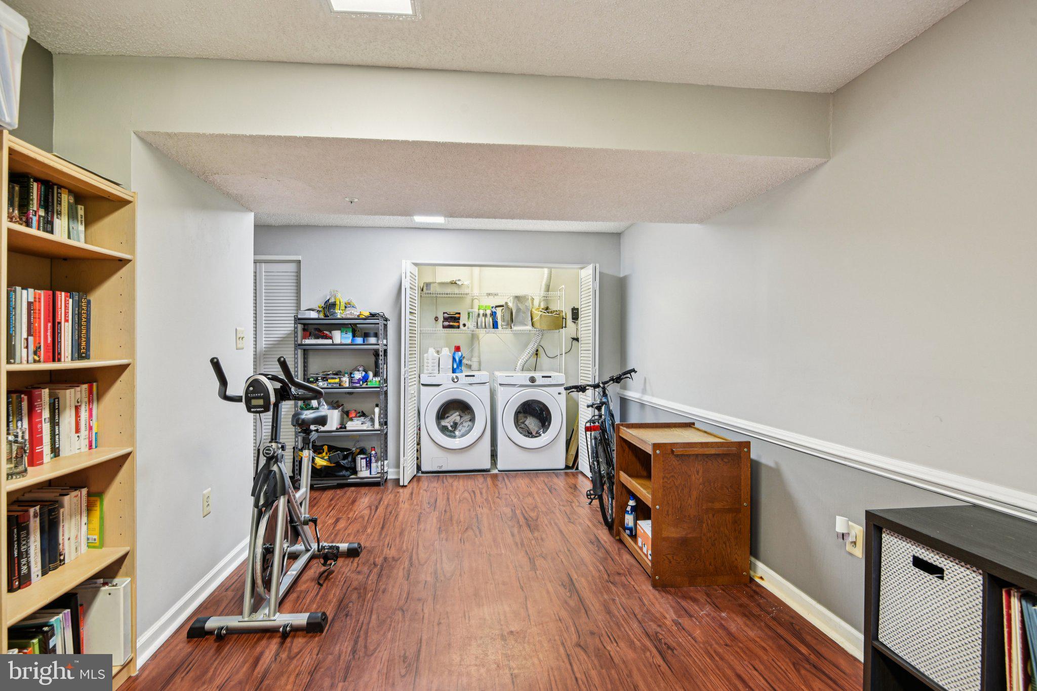 PLEASANT HILLS - Residential