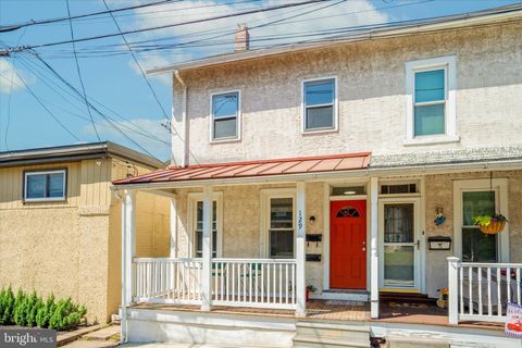 Multifamily For Sale - 128 Adams Street<br/> ROYERSFORD, PA 19468