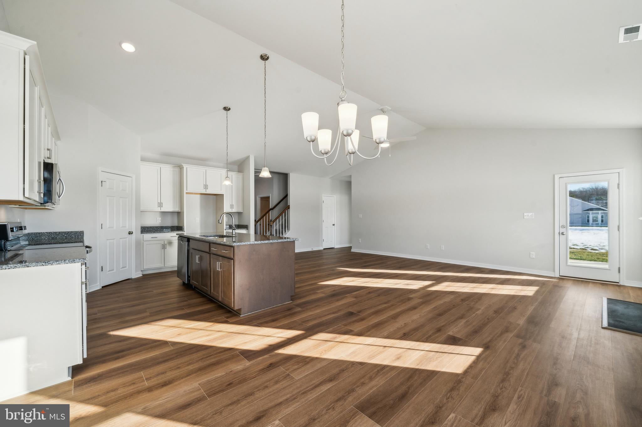 HOBBS HOLE PHASE 2 - Residential