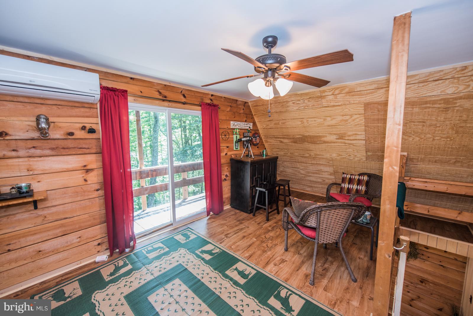 SLEEPY CREEK ORCHARD - Residential