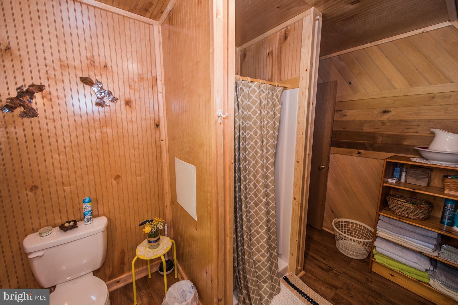 SLEEPY CREEK ORCHARD - Residential