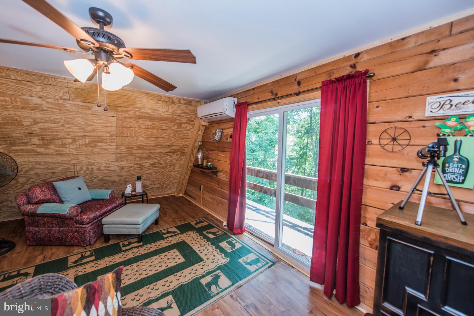 SLEEPY CREEK ORCHARD - Residential