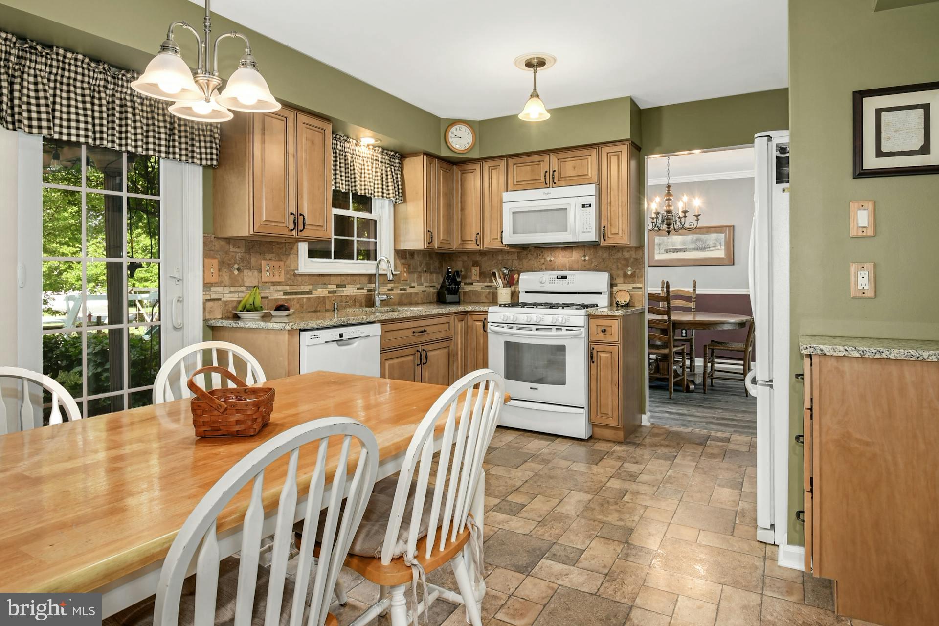 CABIN RUN ESTS - Residential