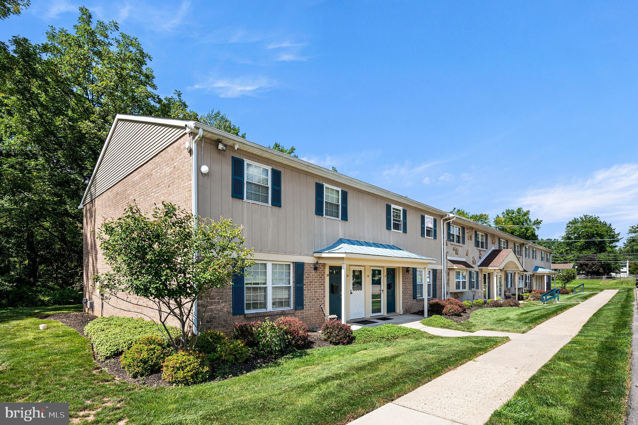 11 WEXFORD DRIVE