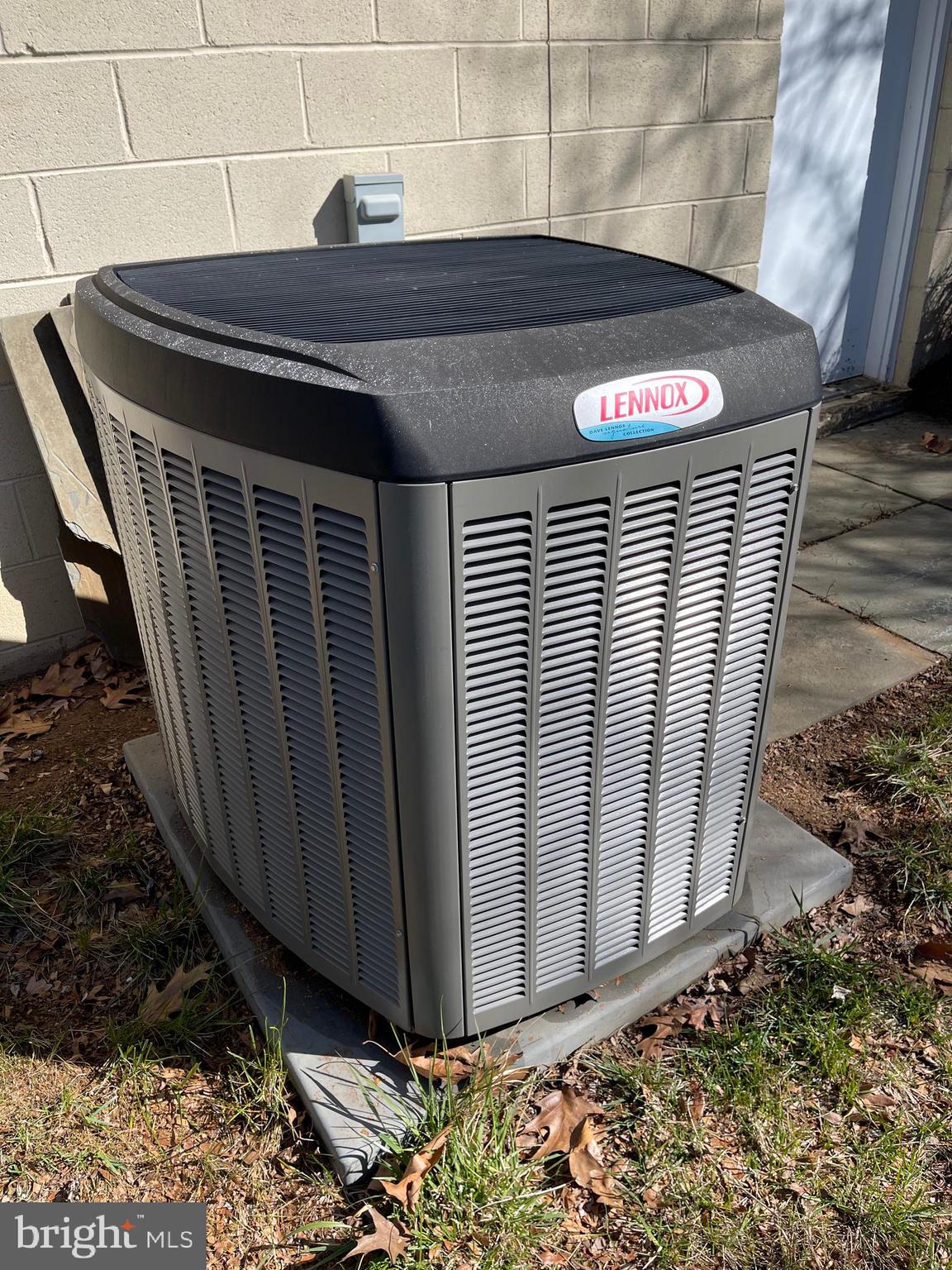 PLEASANT HILL - Residential