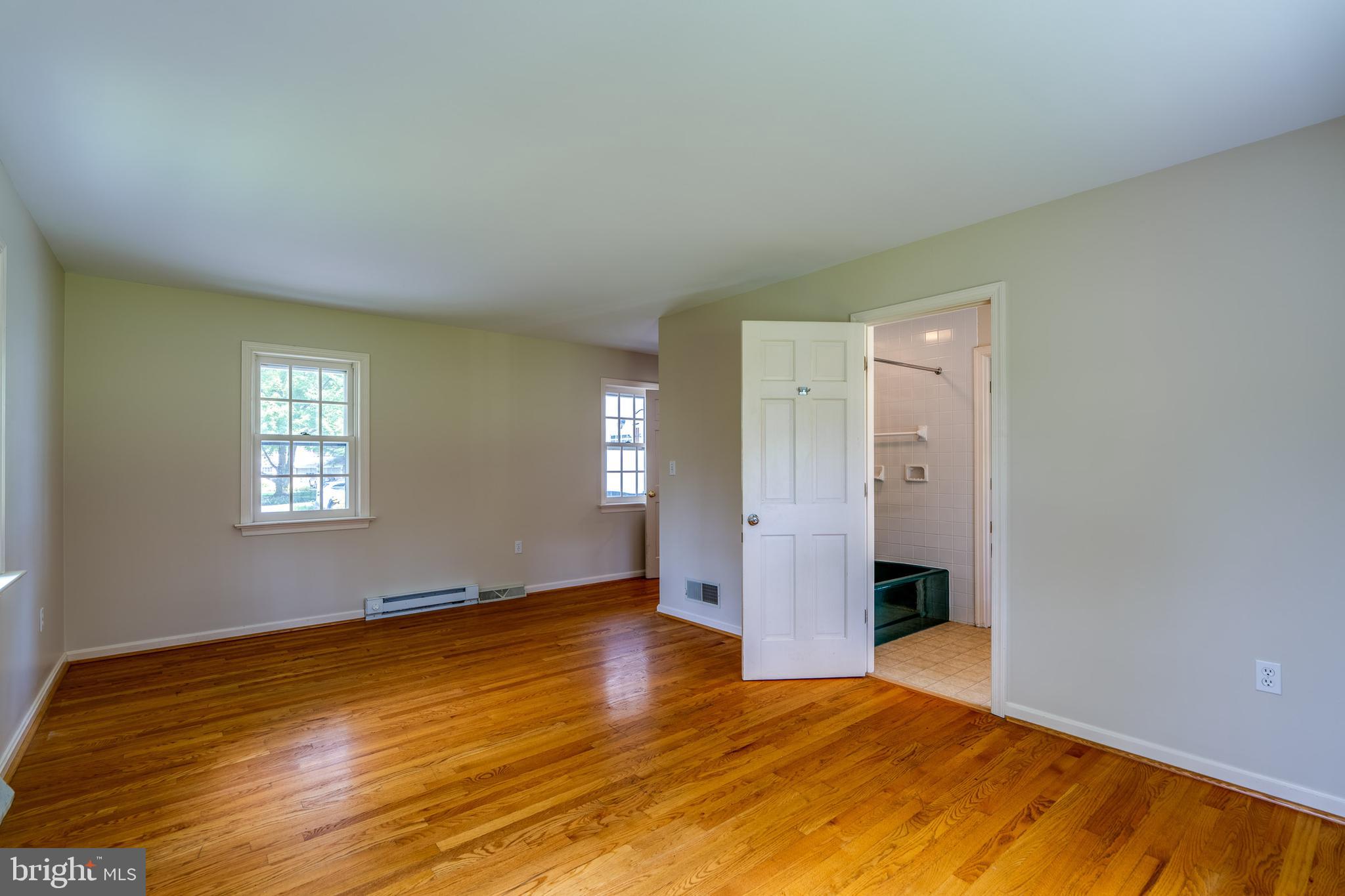 SCHOOL LANE HILLS - Residential