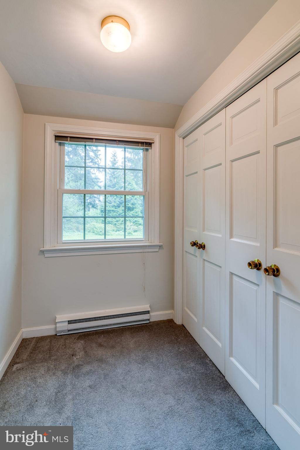 SCHOOL LANE HILLS - Residential