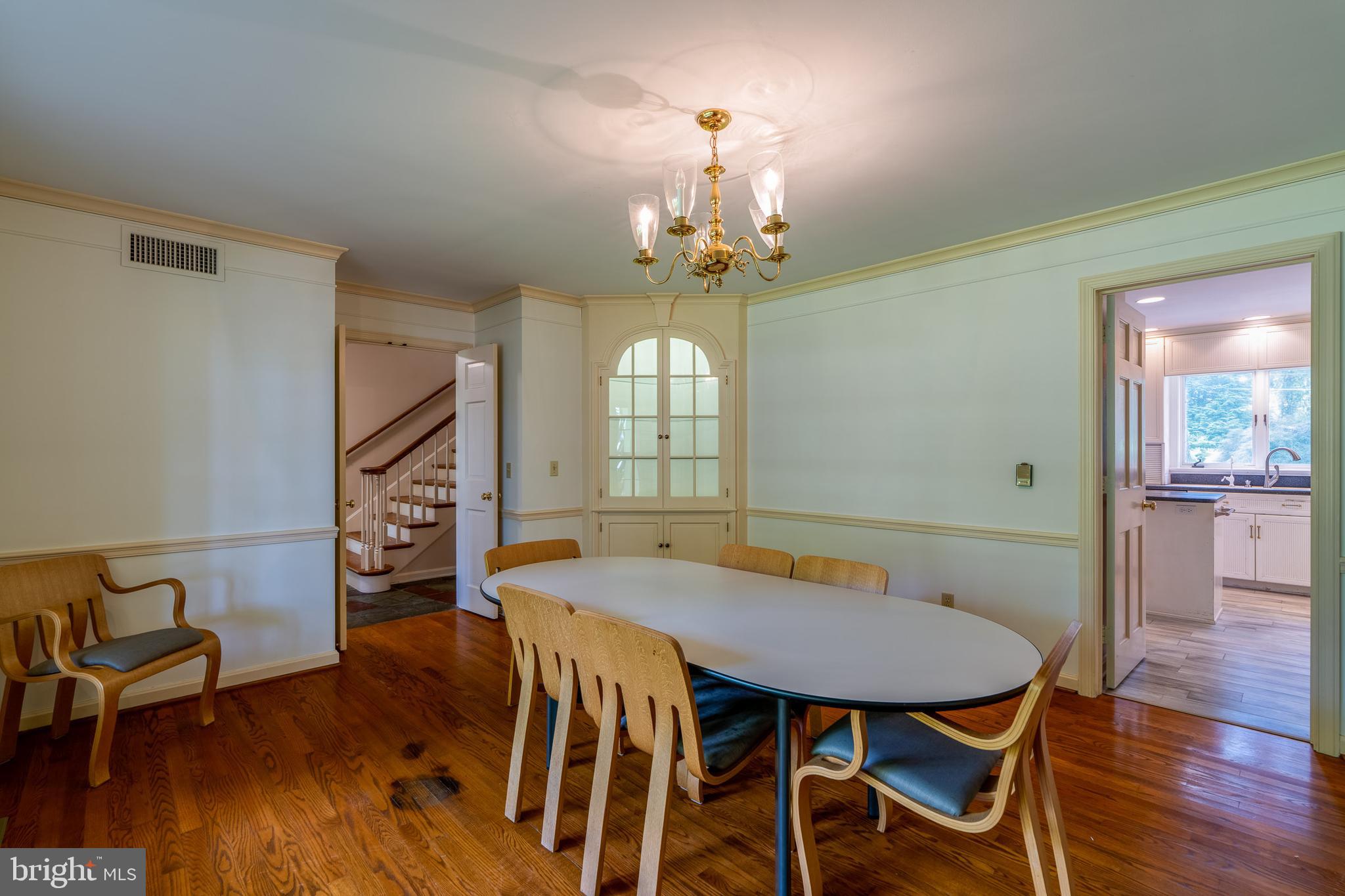 SCHOOL LANE HILLS - Residential