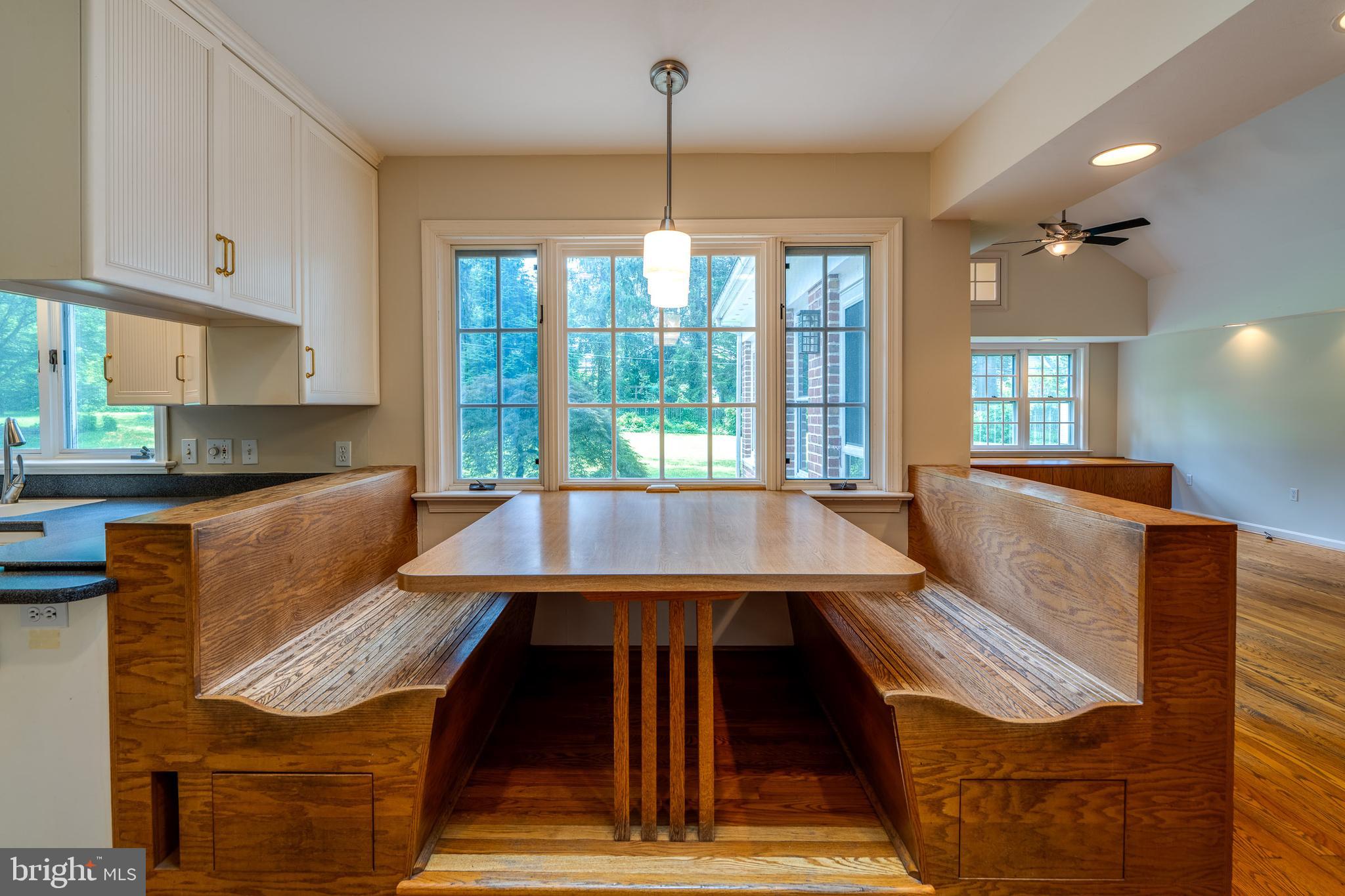 SCHOOL LANE HILLS - Residential