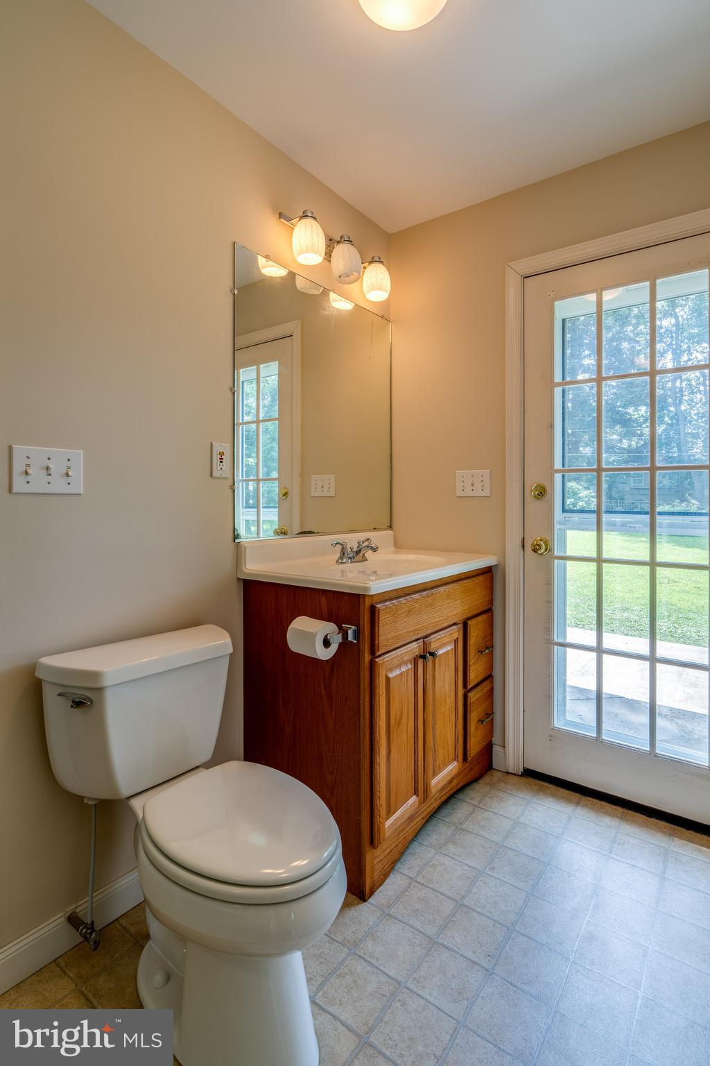 SCHOOL LANE HILLS - Residential