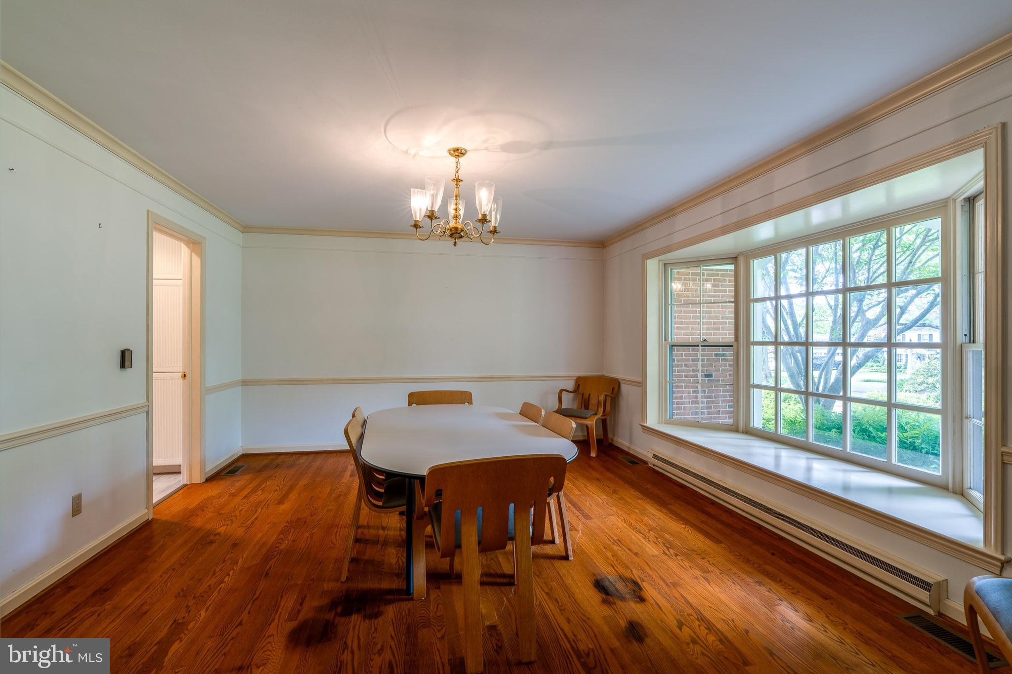 SCHOOL LANE HILLS - Residential