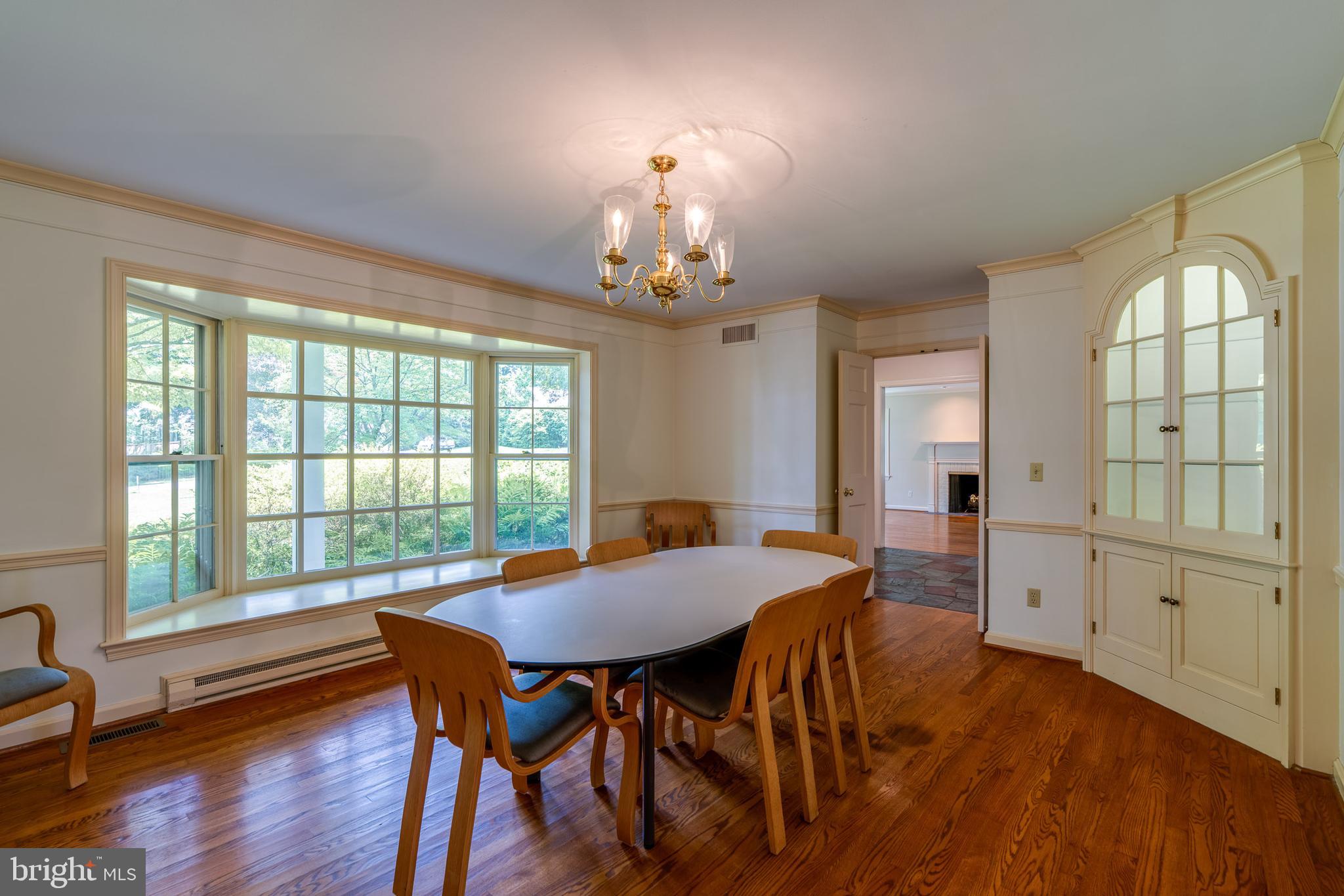 SCHOOL LANE HILLS - Residential