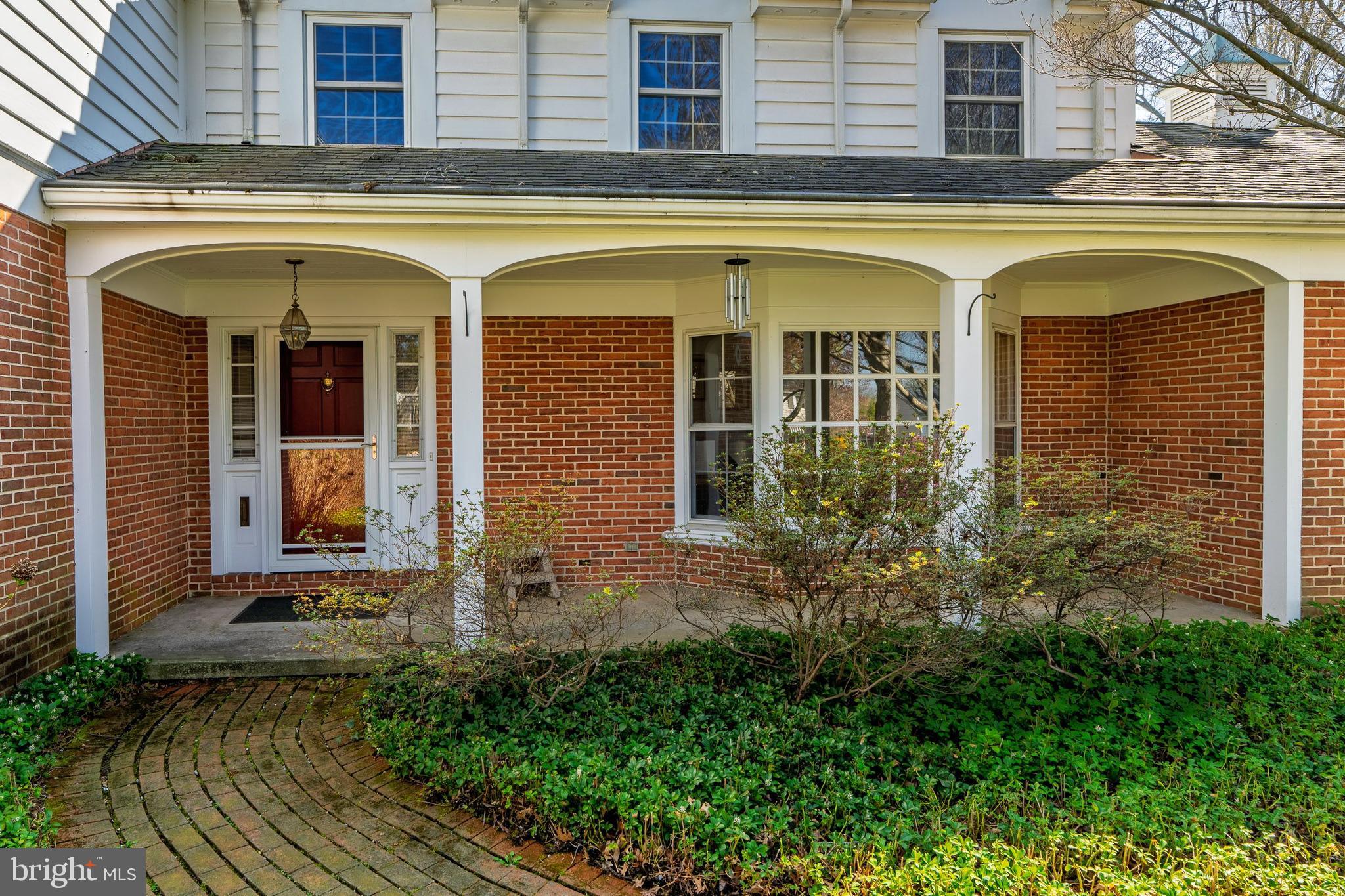 1428 CENTER ROAD