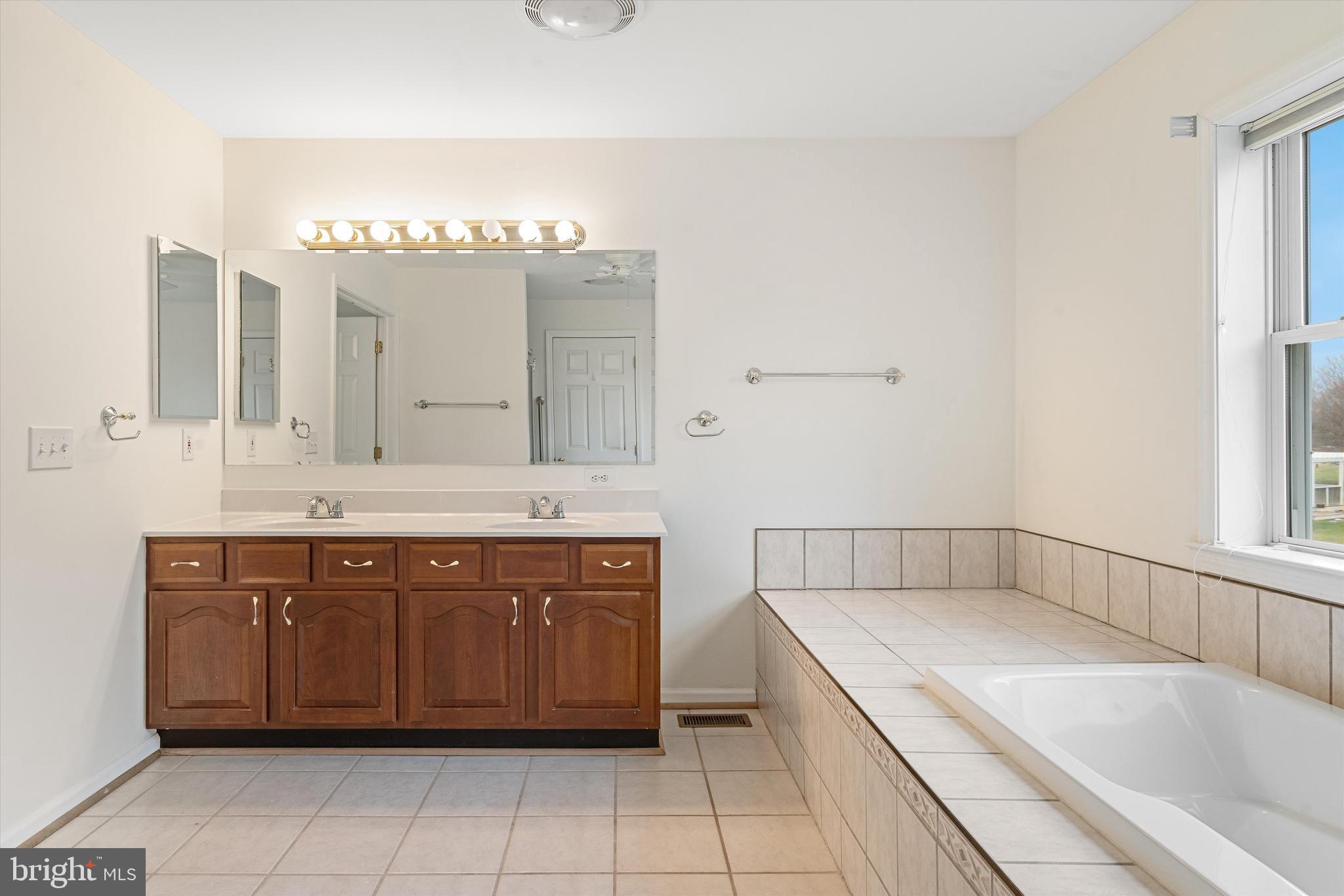 SCHAEFFERS CROSSROADS - Residential