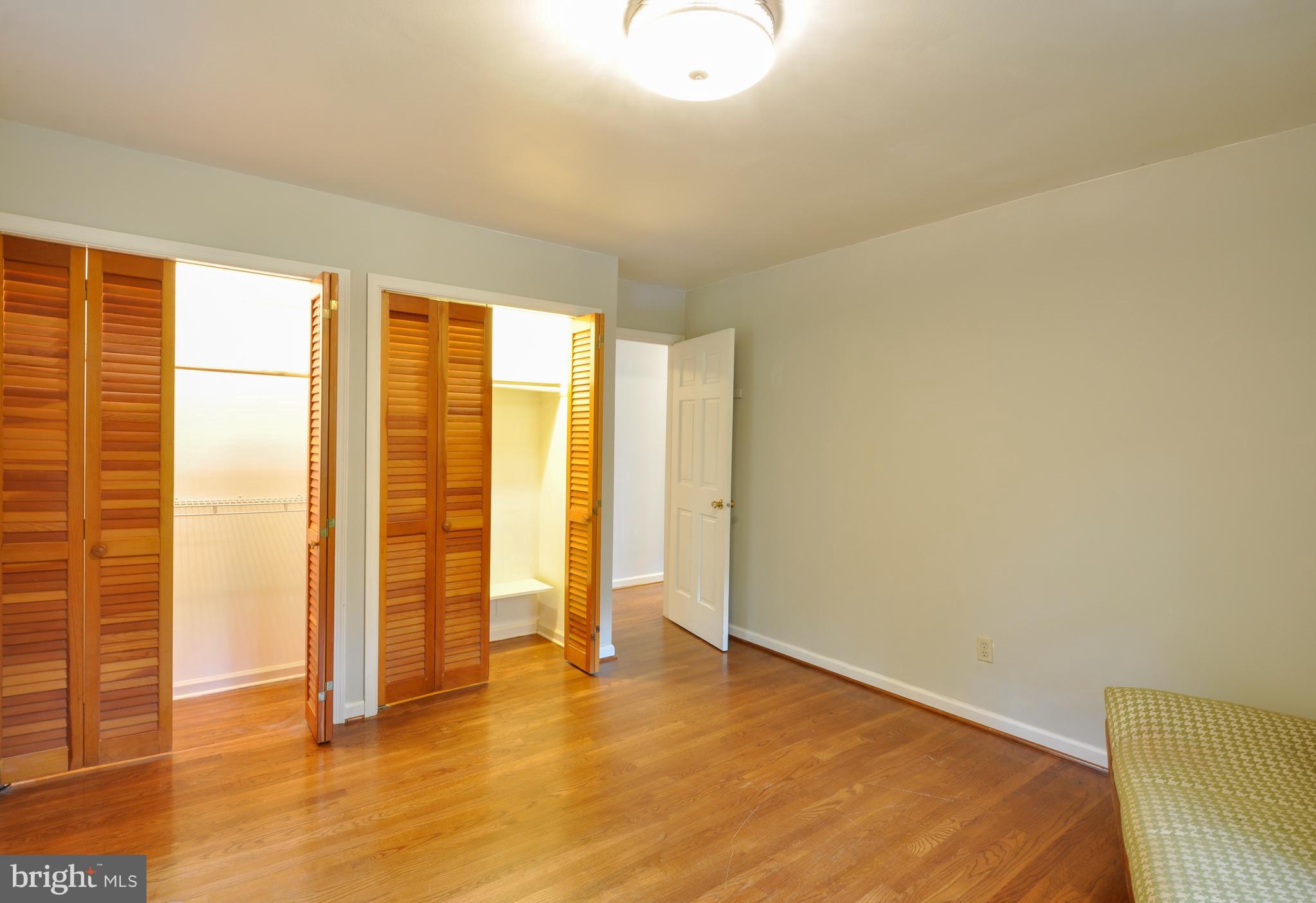 LAKE ACRES - Residential