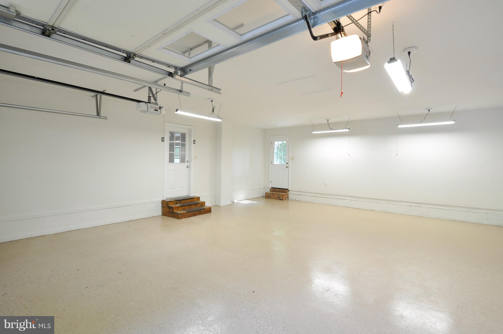 LAKE ACRES - Residential