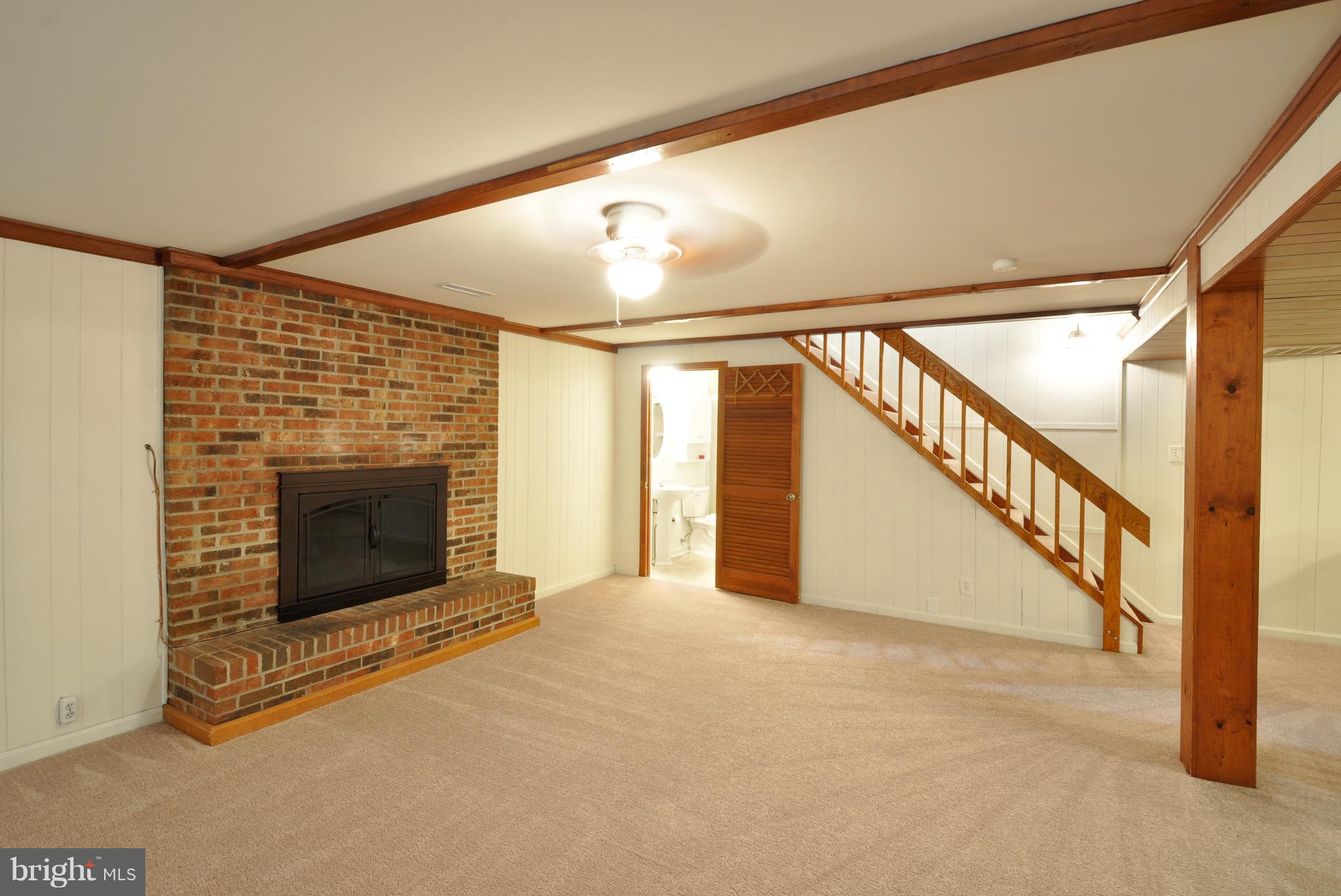 LAKE ACRES - Residential