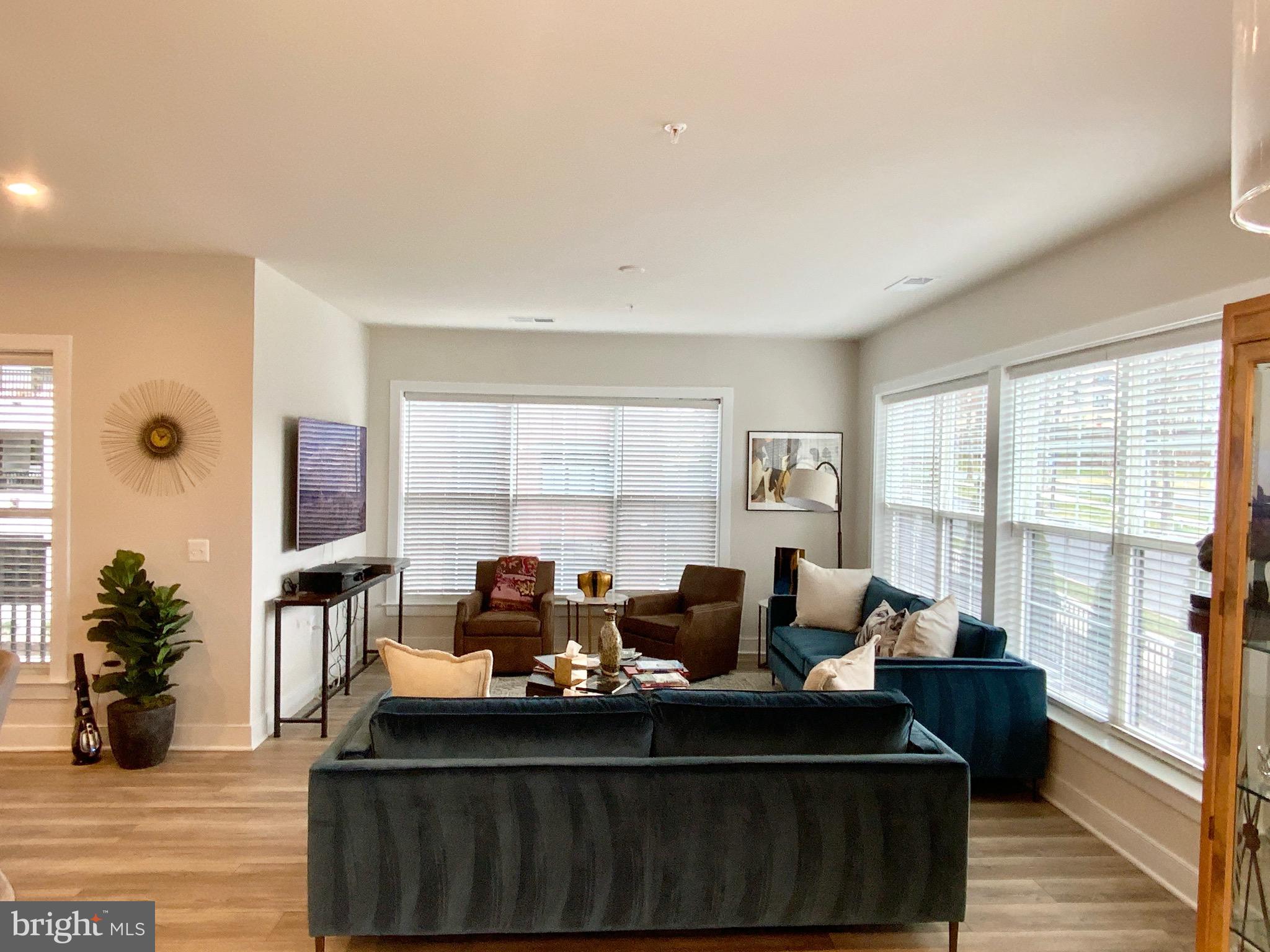 THE FLATS AT NATIONAL HARBOR - Residential Lease