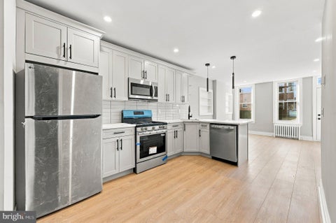 Townhouse For Sale - 2929 W Harper Street<br/> Philadelphia County, PHILADELPHIA, PA 19130