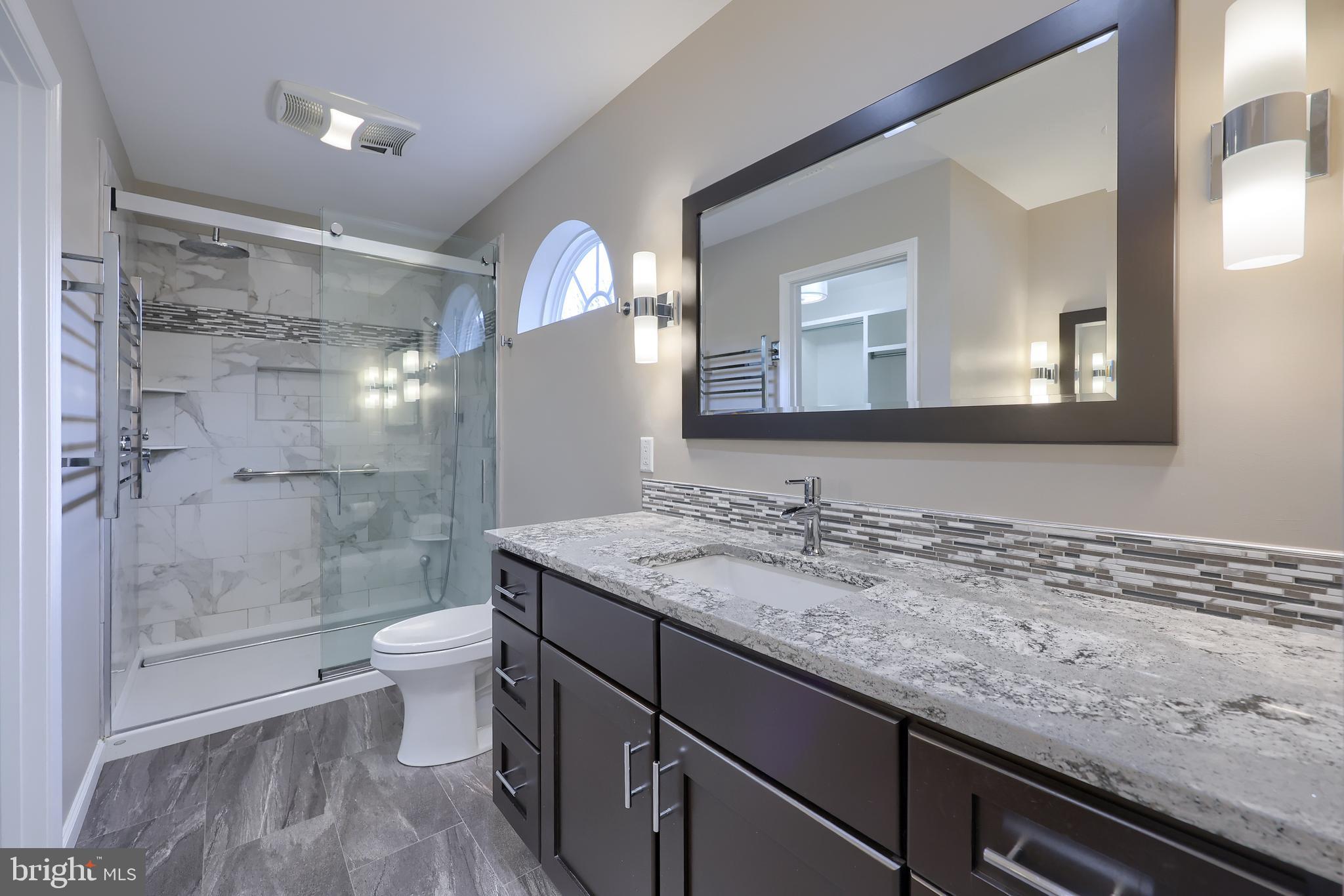 REGENTS PARK - Residential