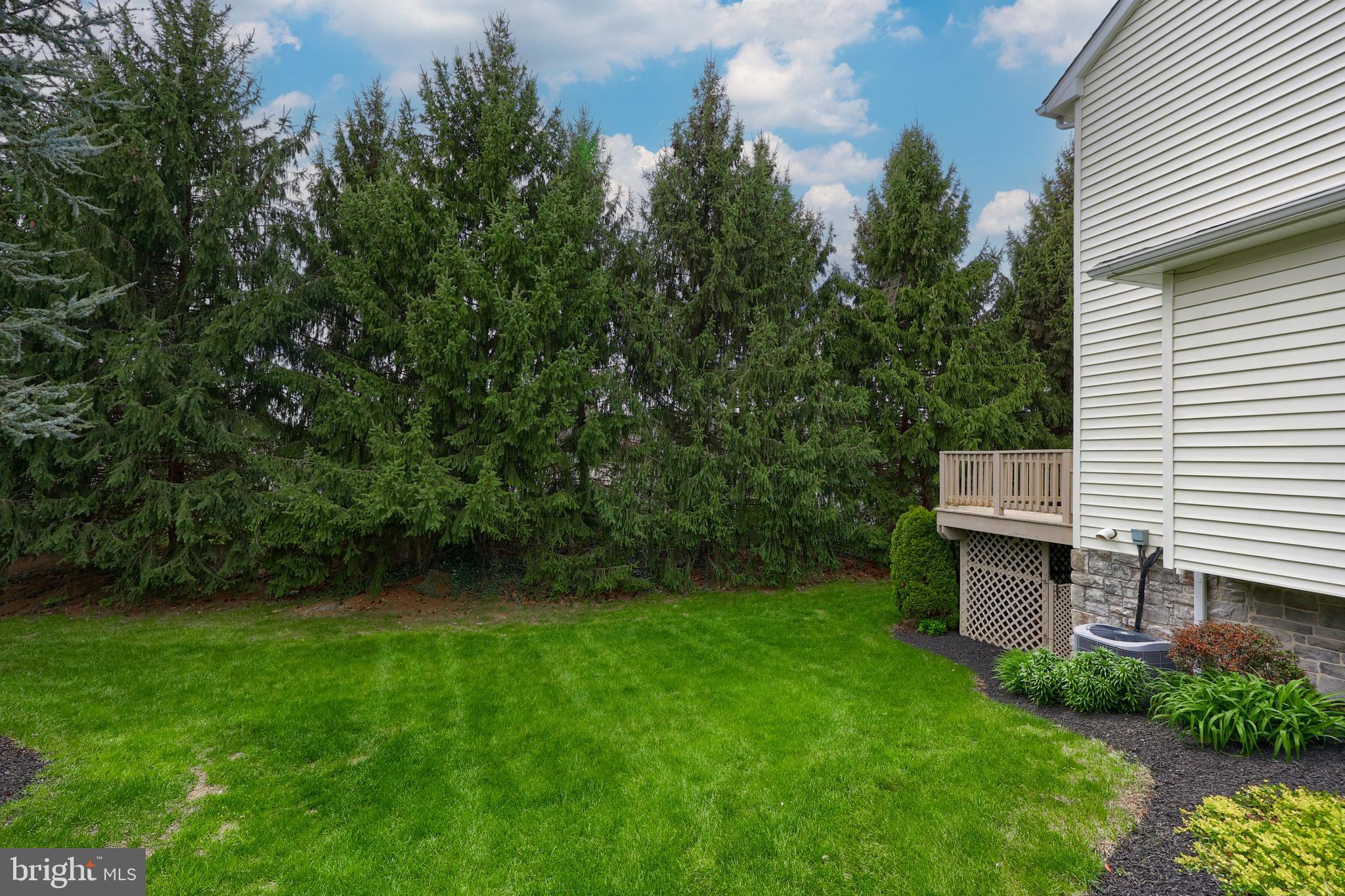 REGENTS PARK - Residential