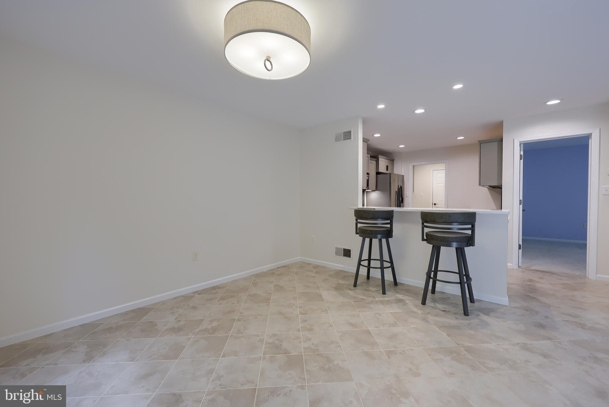 REGENTS PARK - Residential