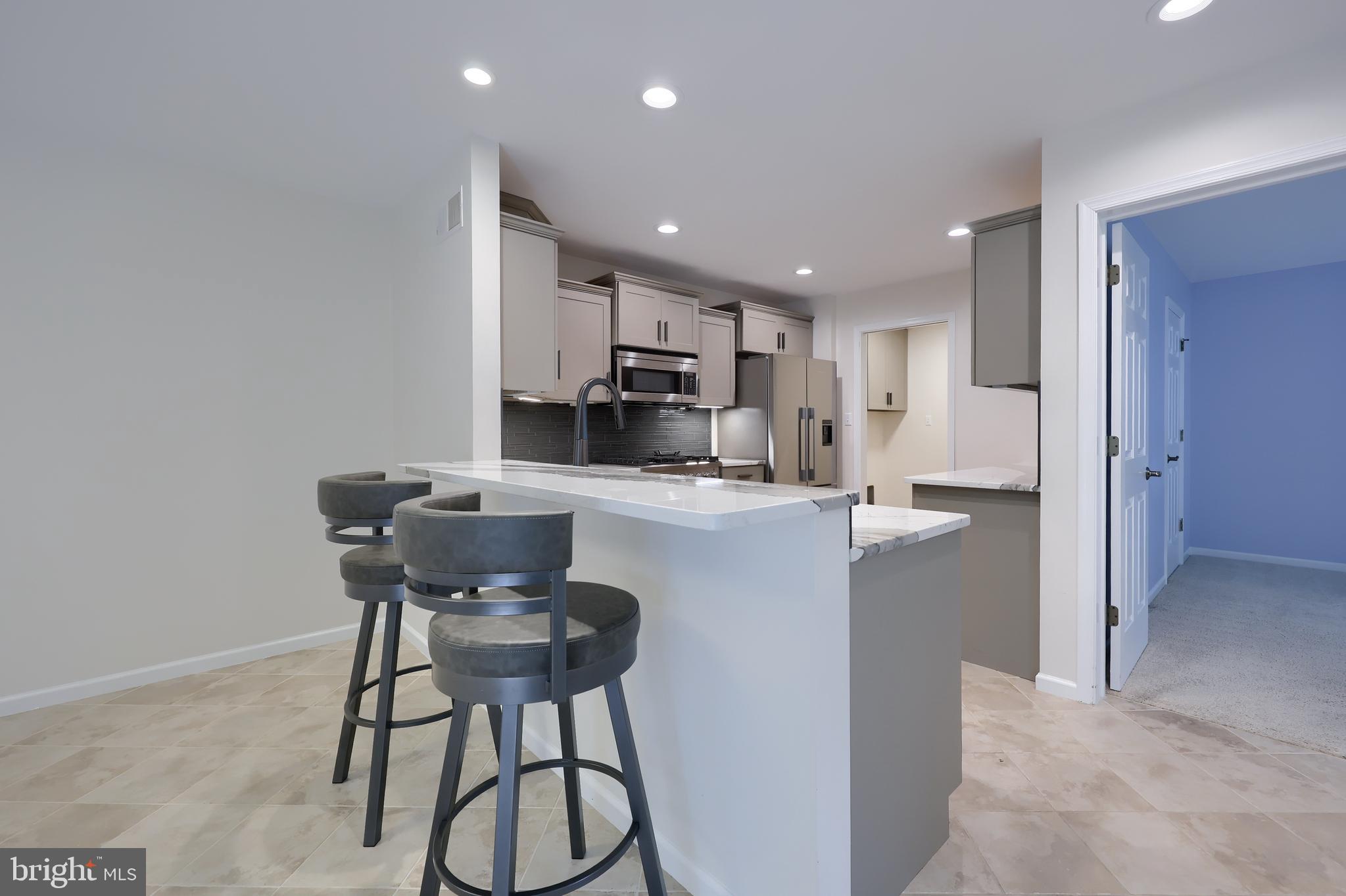 REGENTS PARK - Residential