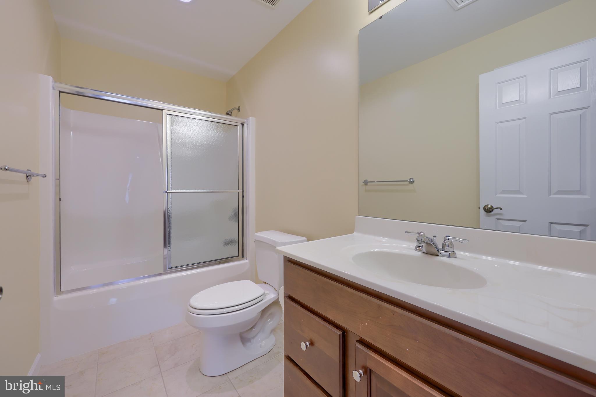 REGENTS PARK - Residential