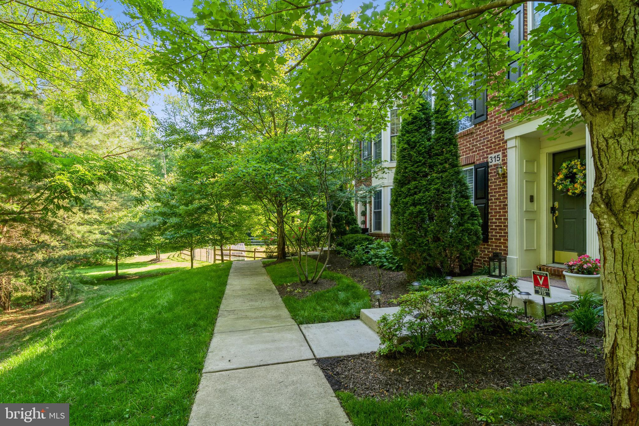 ADMIRALS VIEW - Residential