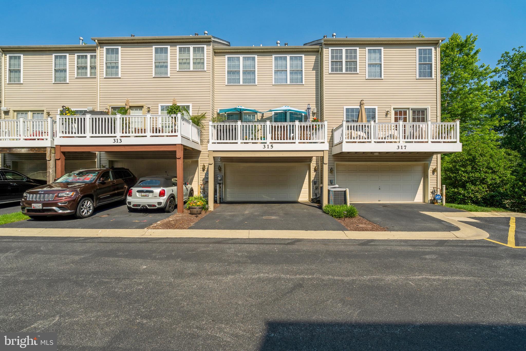 ADMIRALS VIEW - Residential