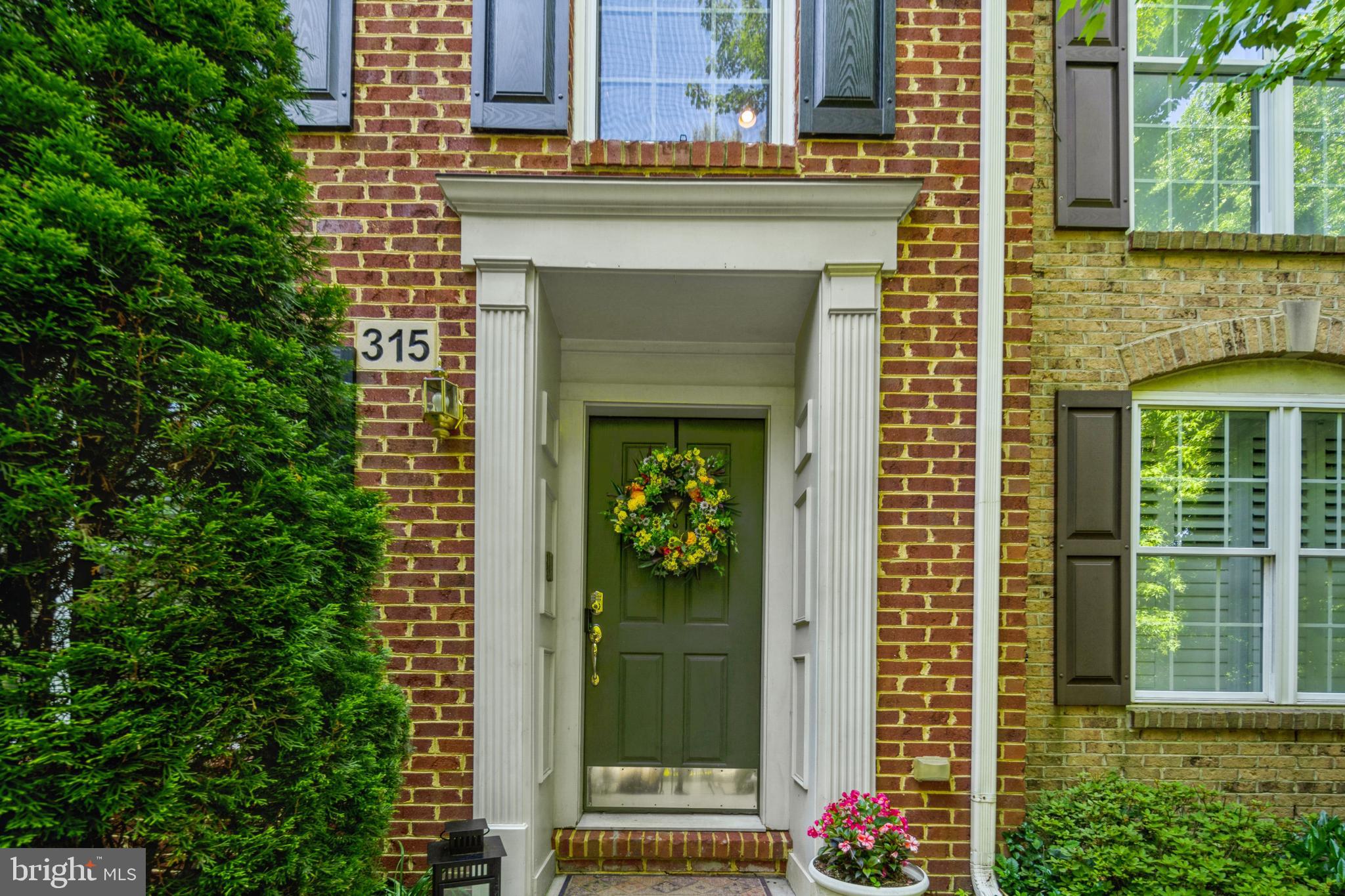 ADMIRALS VIEW - Residential