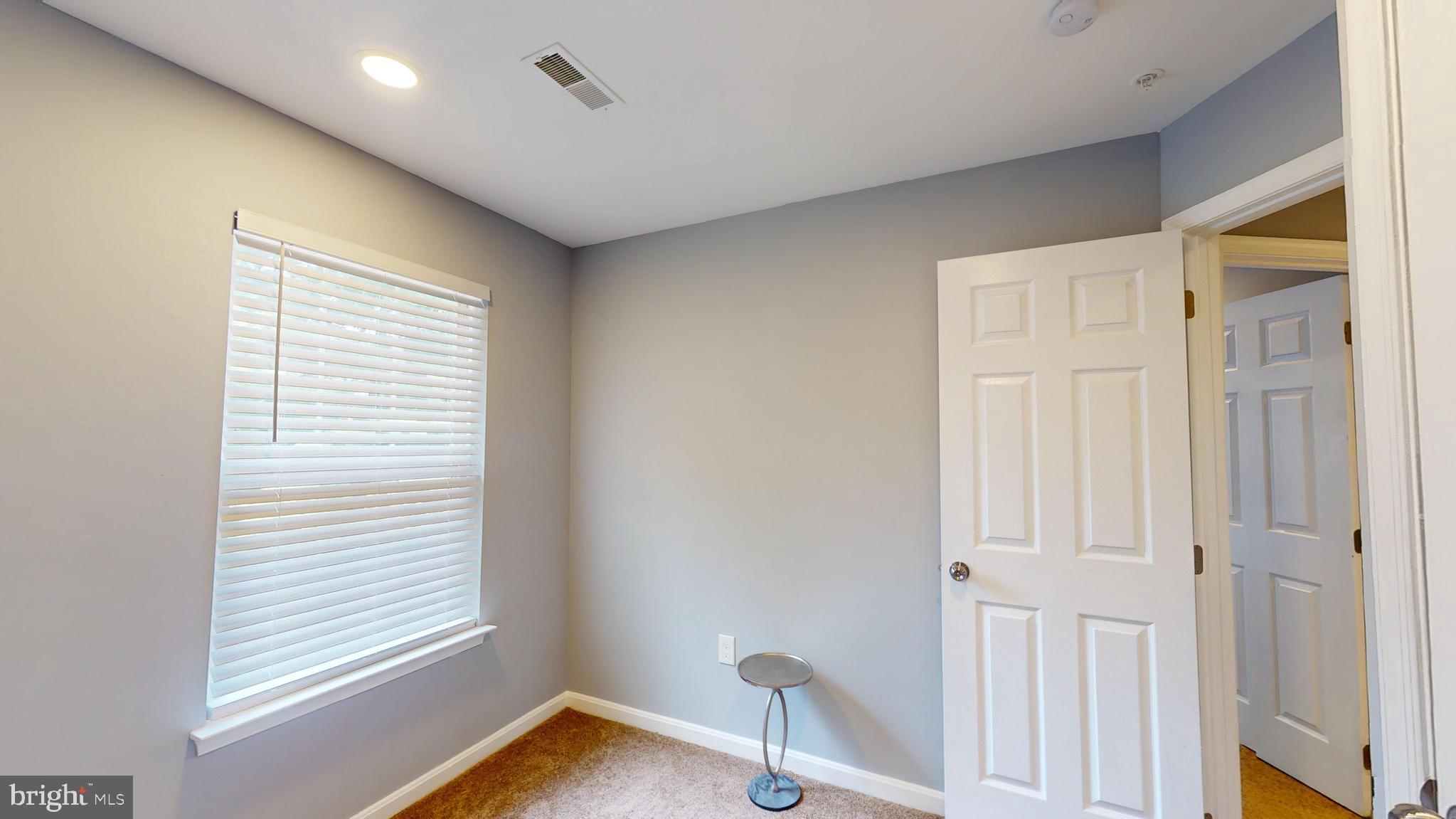 REGENCY MEADOWS - Residential