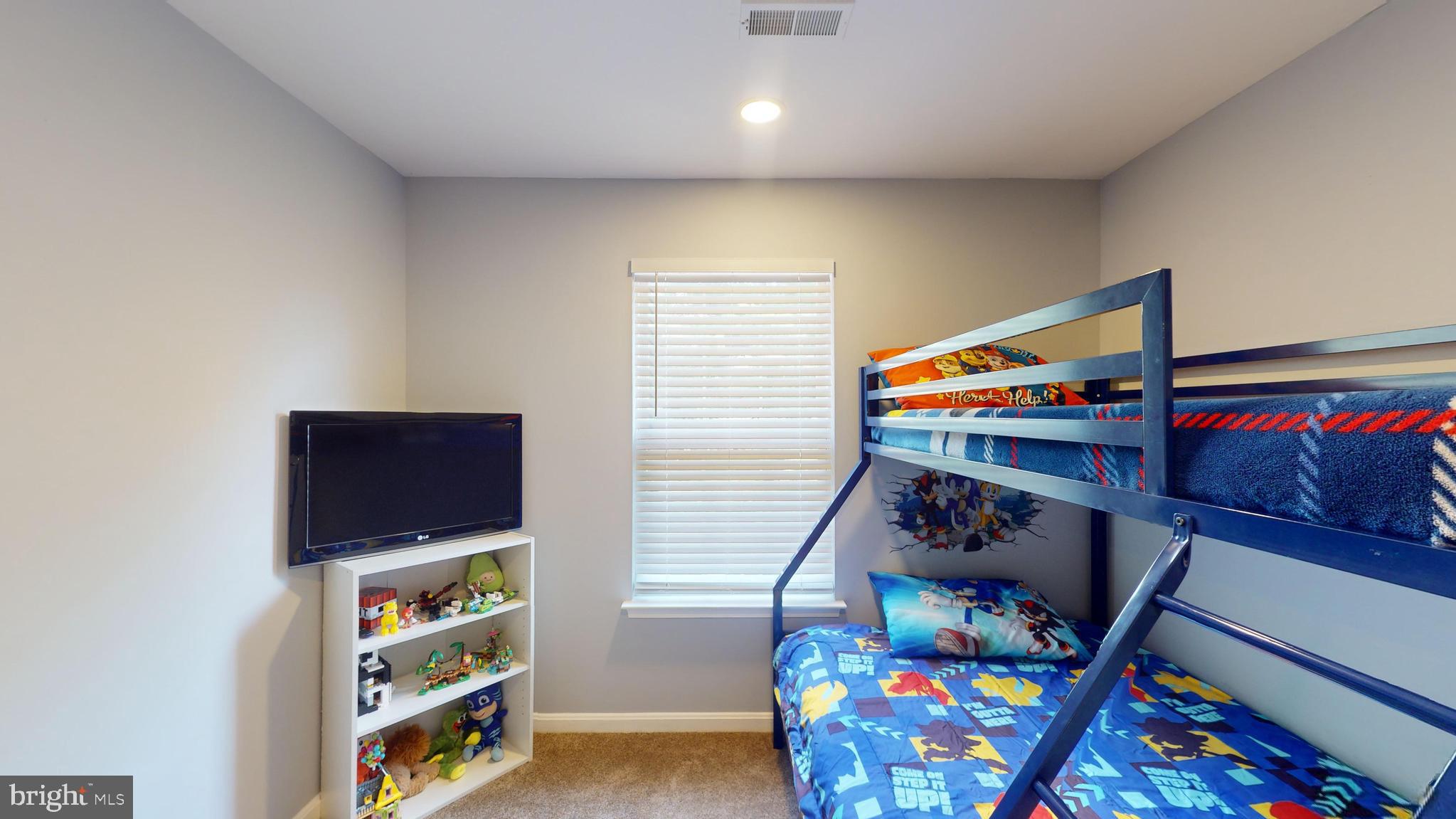 REGENCY MEADOWS - Residential